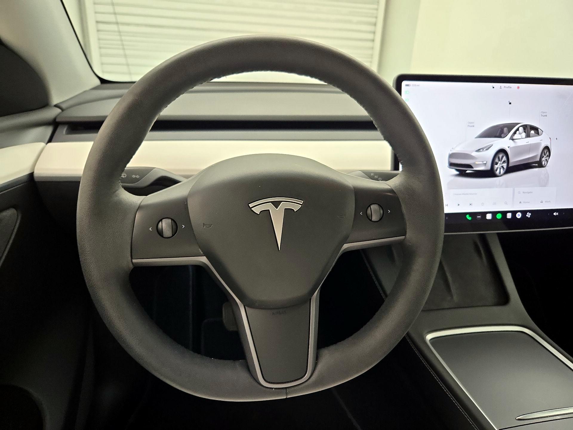 Thumbnail: 2022 Tesla Model Y - 10