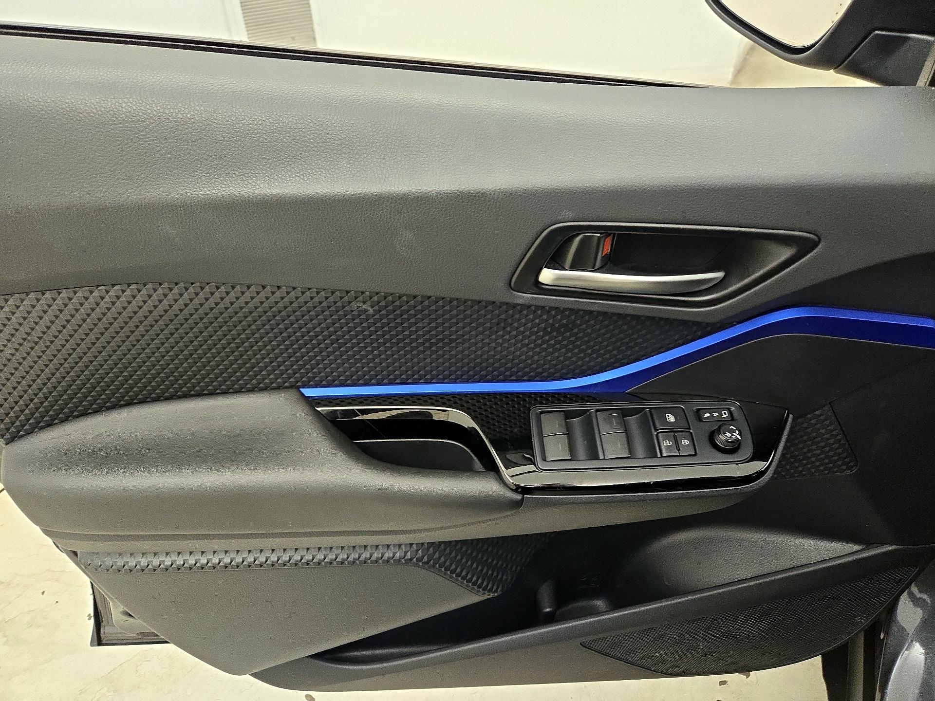 Thumbnail: 2020 Toyota C-HR - 12