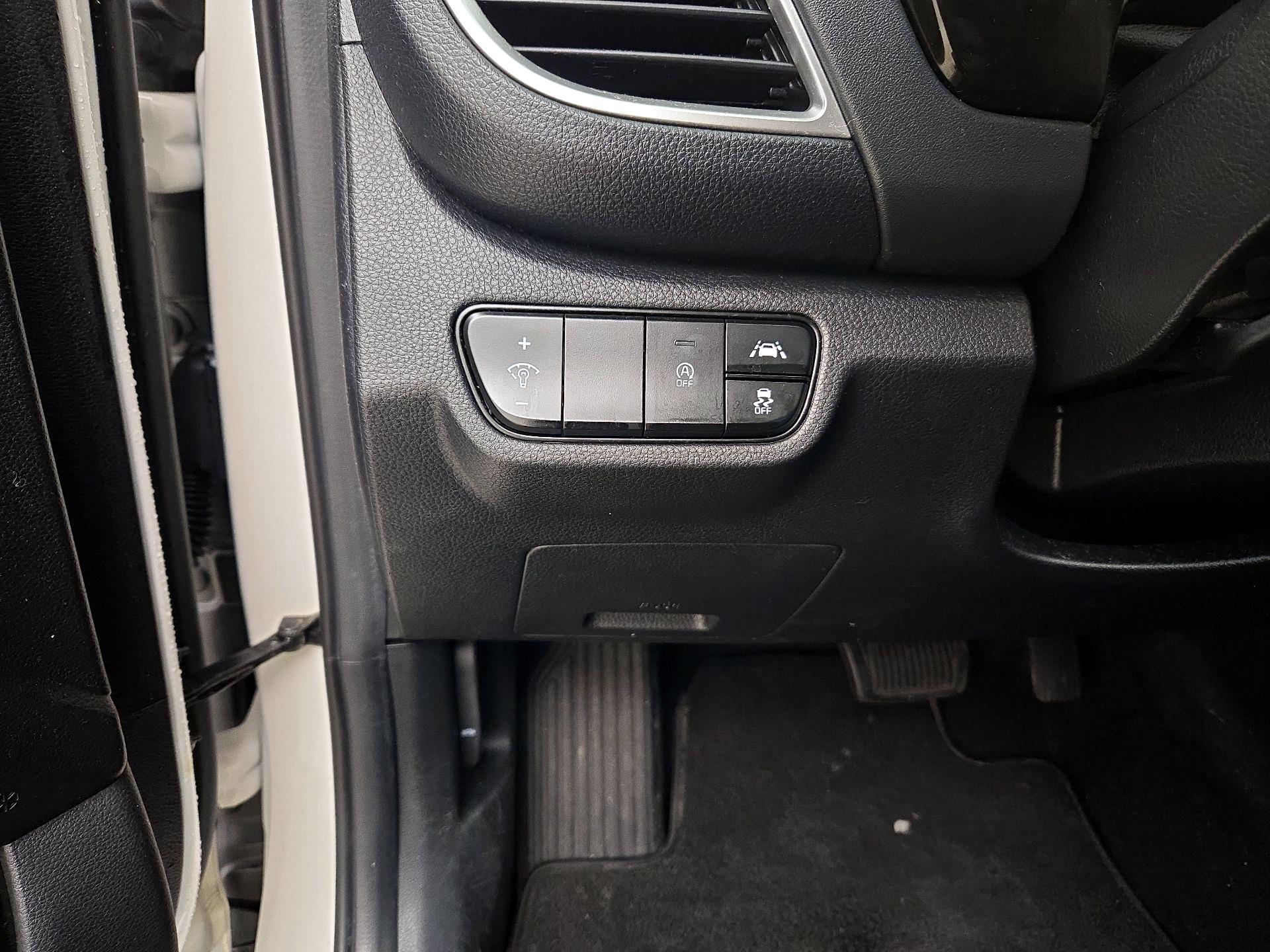 Thumbnail: 2021 Kia Seltos - 13