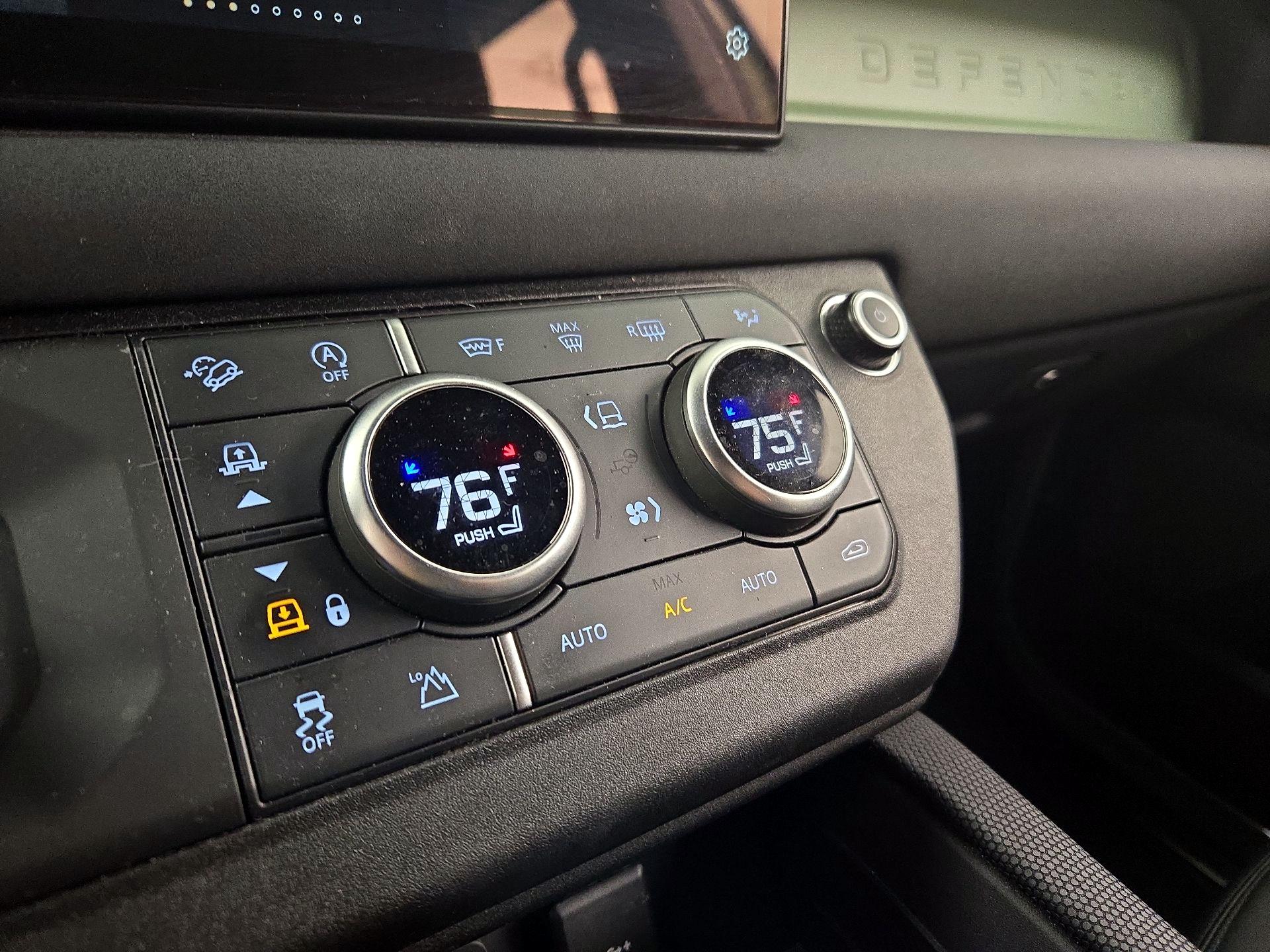 Thumbnail: 2023 Land Rover Defender - 16