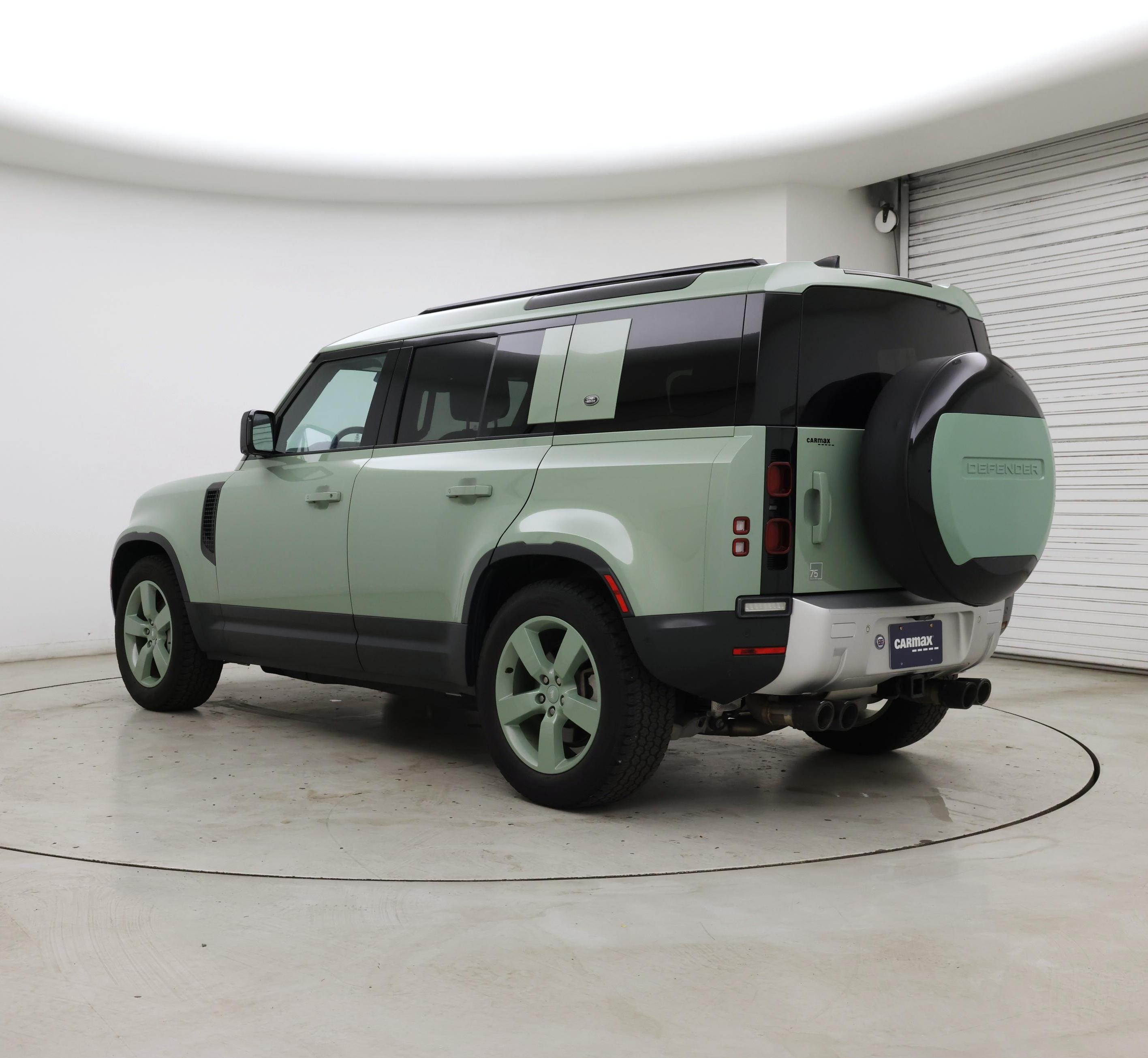 Thumbnail: 2023 Land Rover Defender - 2