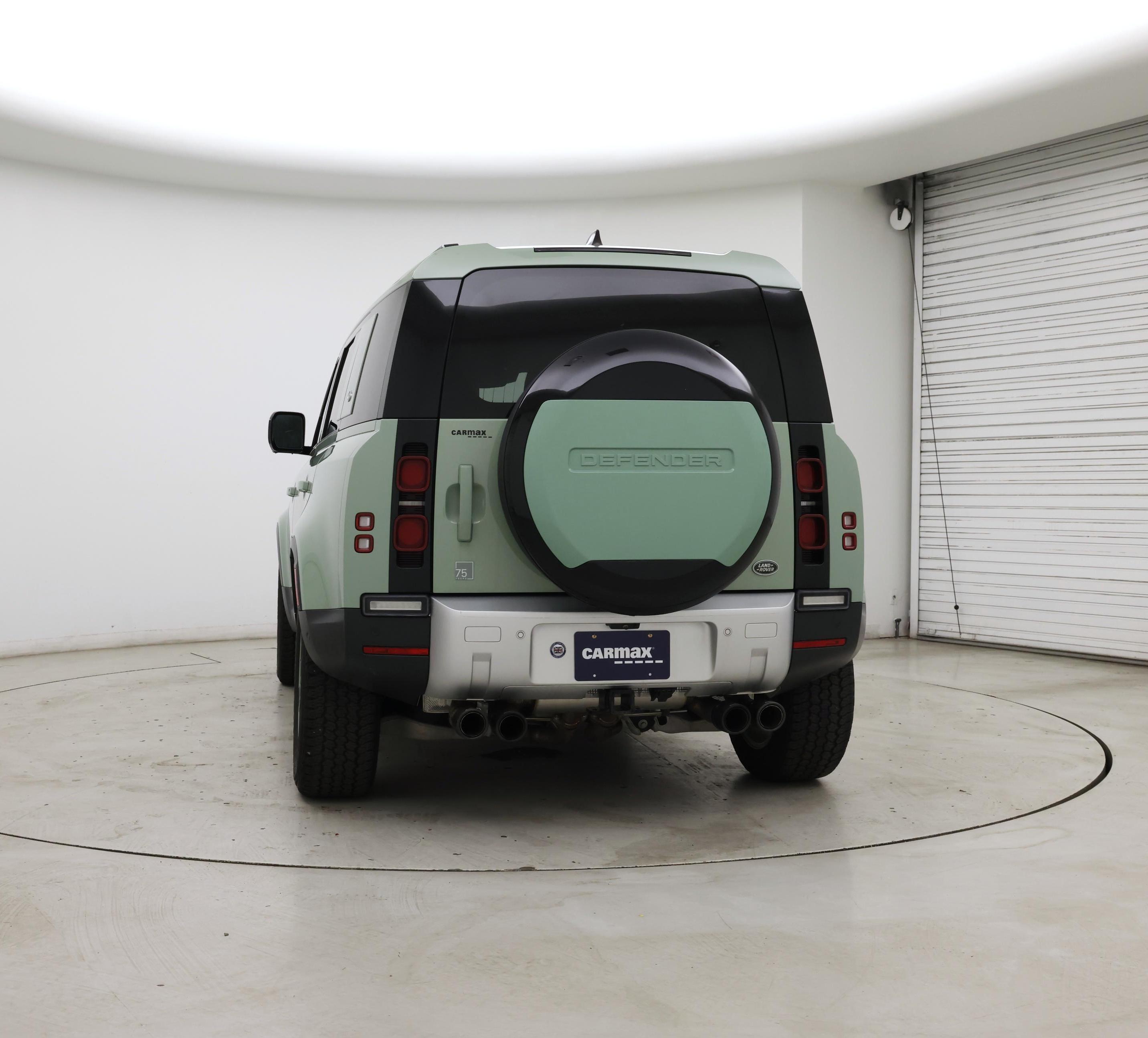 Thumbnail: 2023 Land Rover Defender - 6