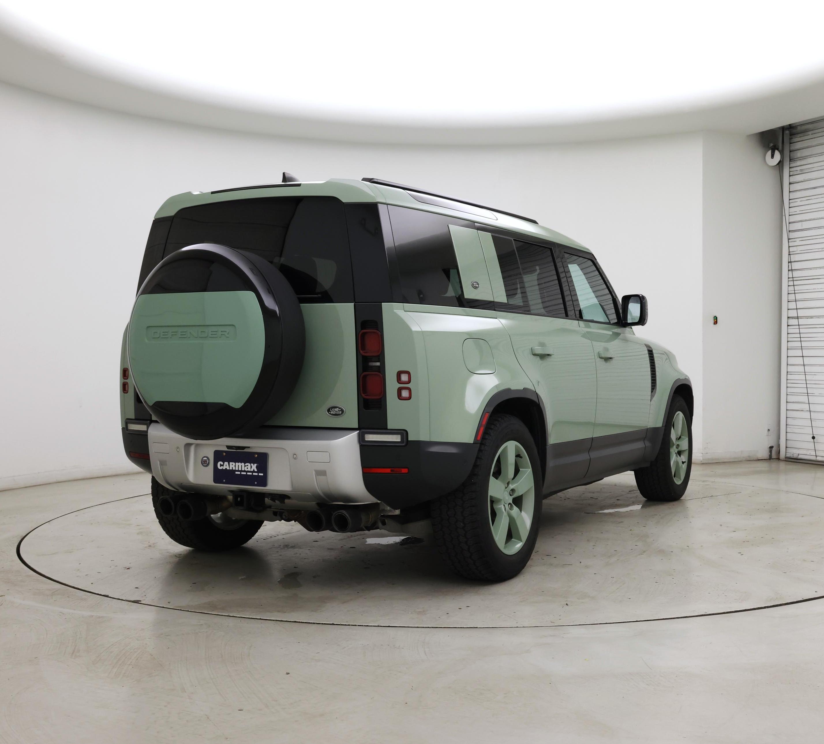 Thumbnail: 2023 Land Rover Defender - 8