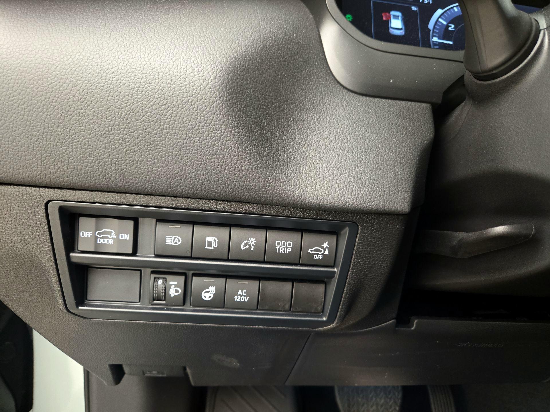 Thumbnail: 2025 Toyota Sequoia - 13