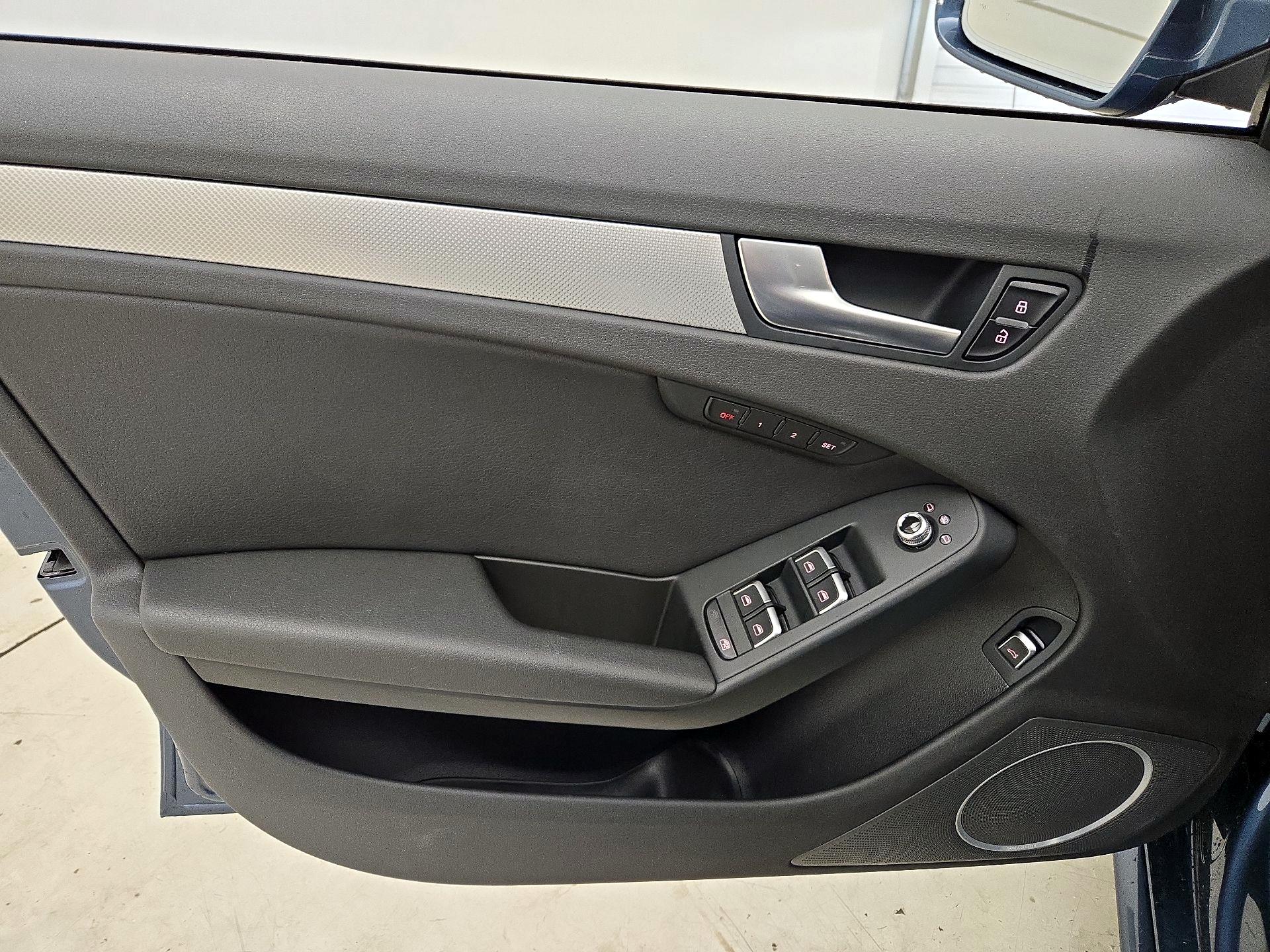 Thumbnail: 2016 Audi A4 - 12