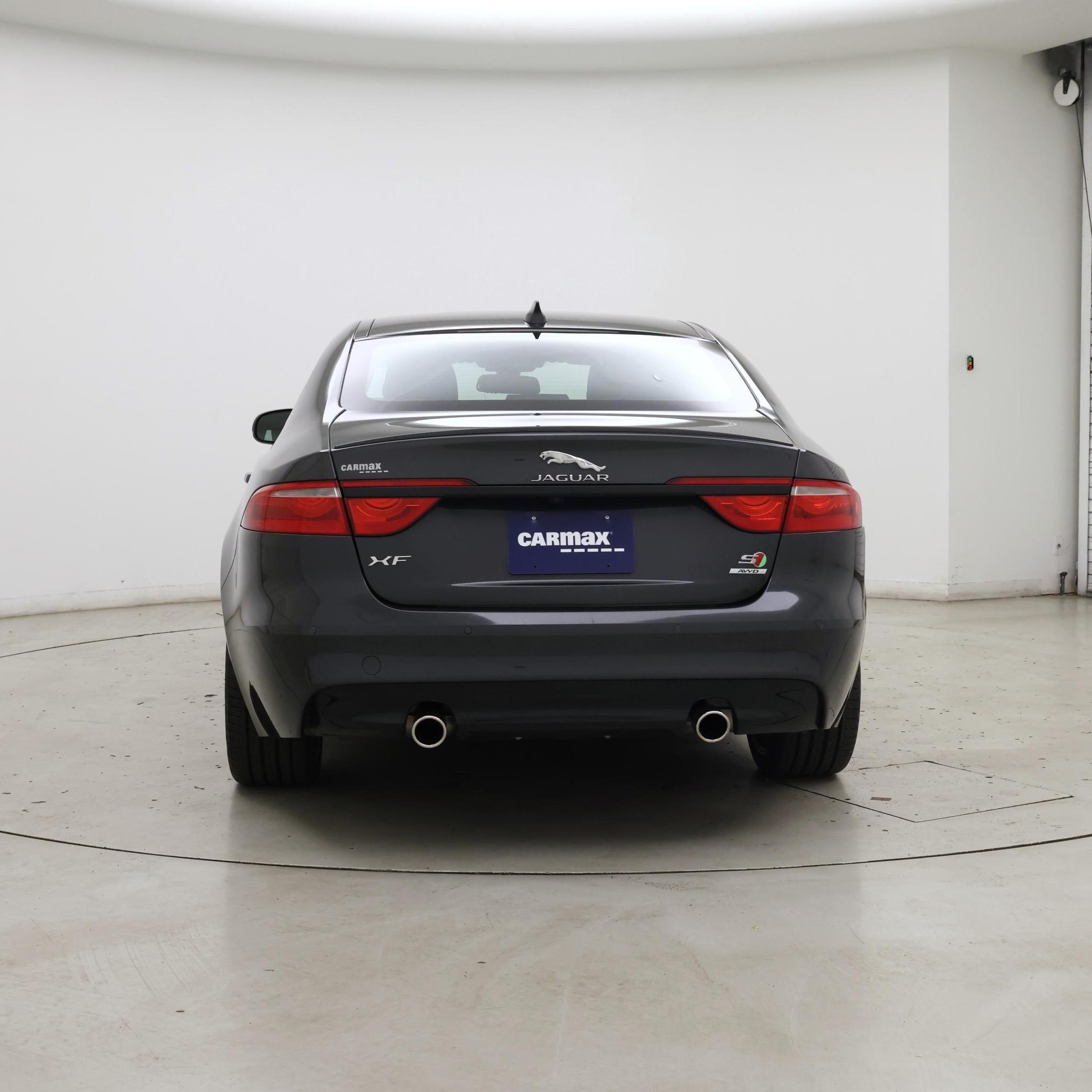 Thumbnail: 2016 Jaguar XF - 6