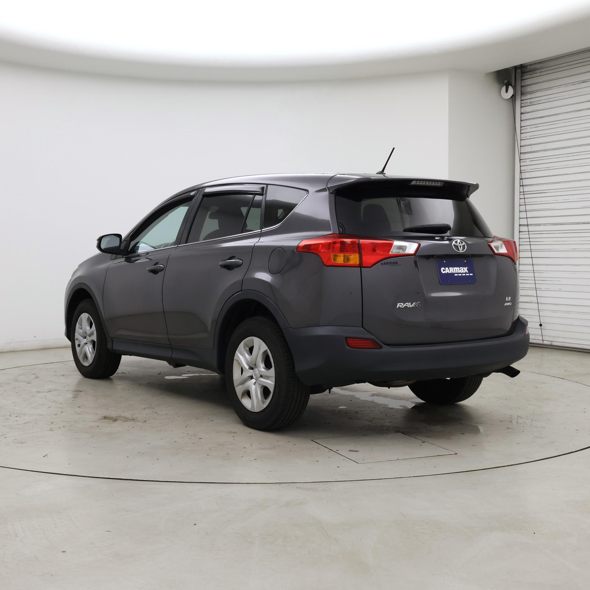 Thumbnail: 2015 Toyota RAV4 - 2