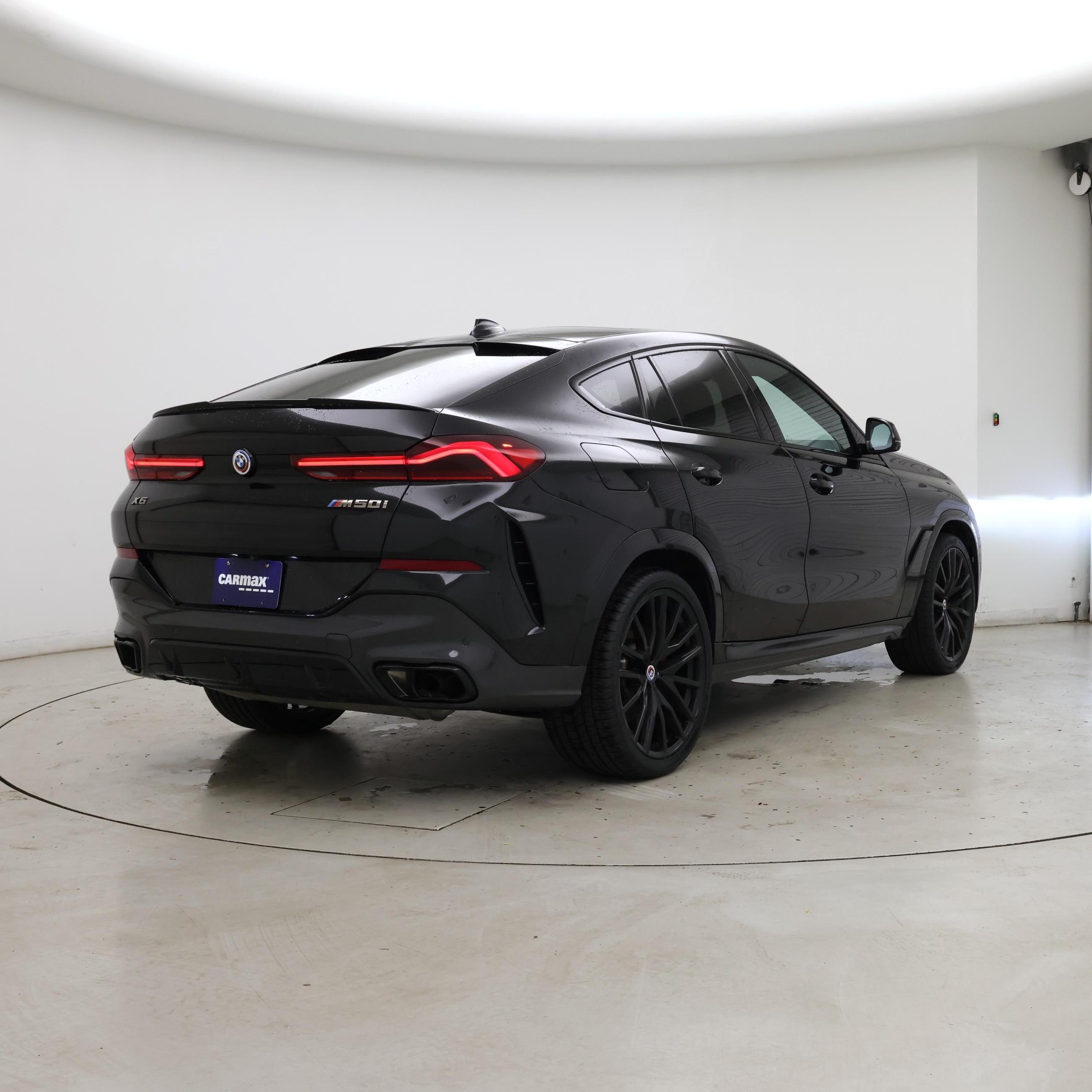 Thumbnail: 2023 BMW X6 - 8