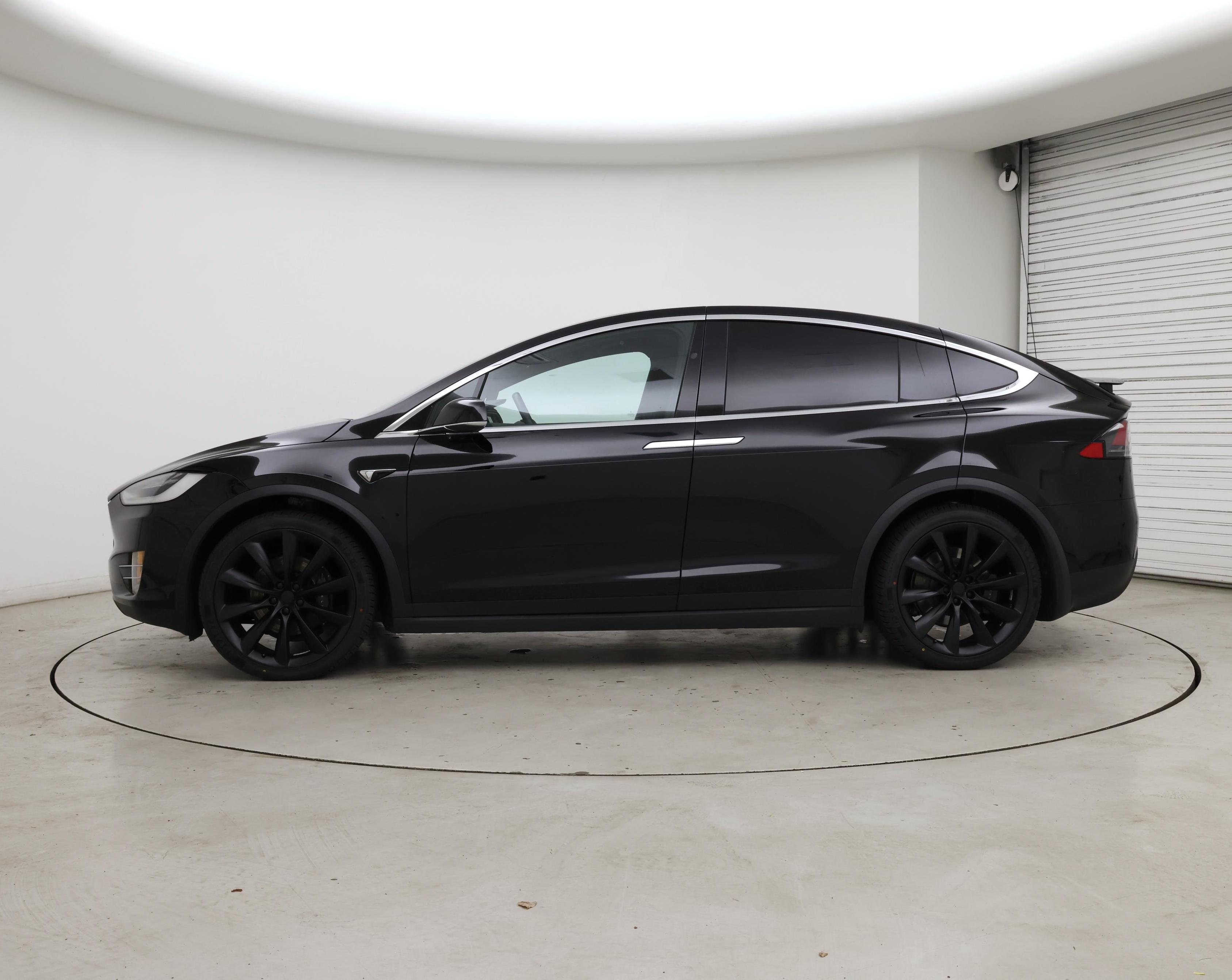 Thumbnail: 2020 Tesla Model X - 3