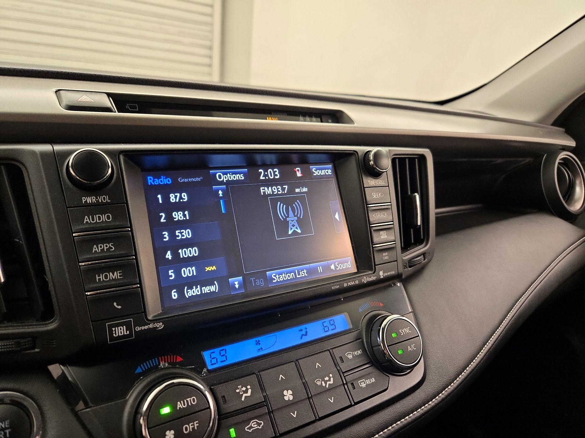 Thumbnail: 2017 Toyota RAV4 - 14