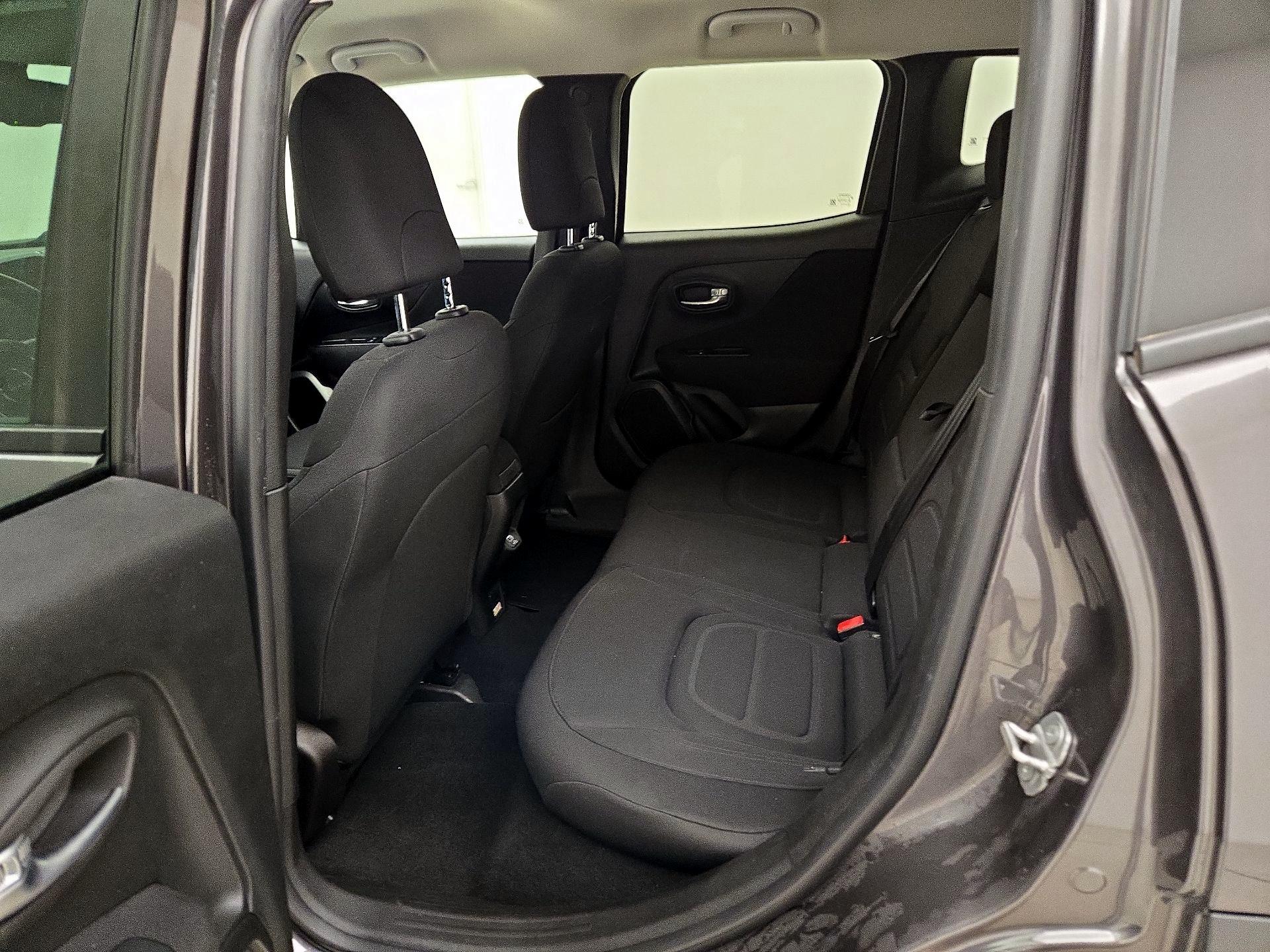 Thumbnail: 2019 Jeep Renegade - 19