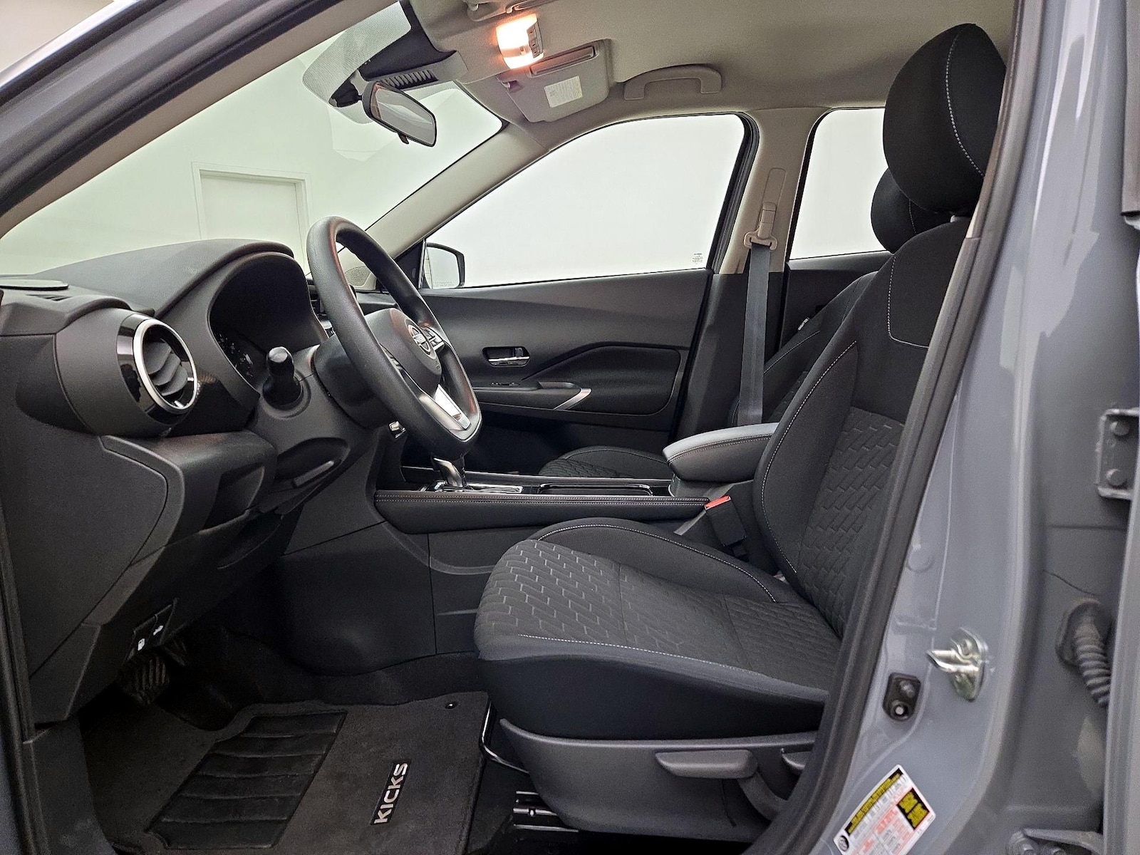 2023 Nissan Kicks SV - Photo 12