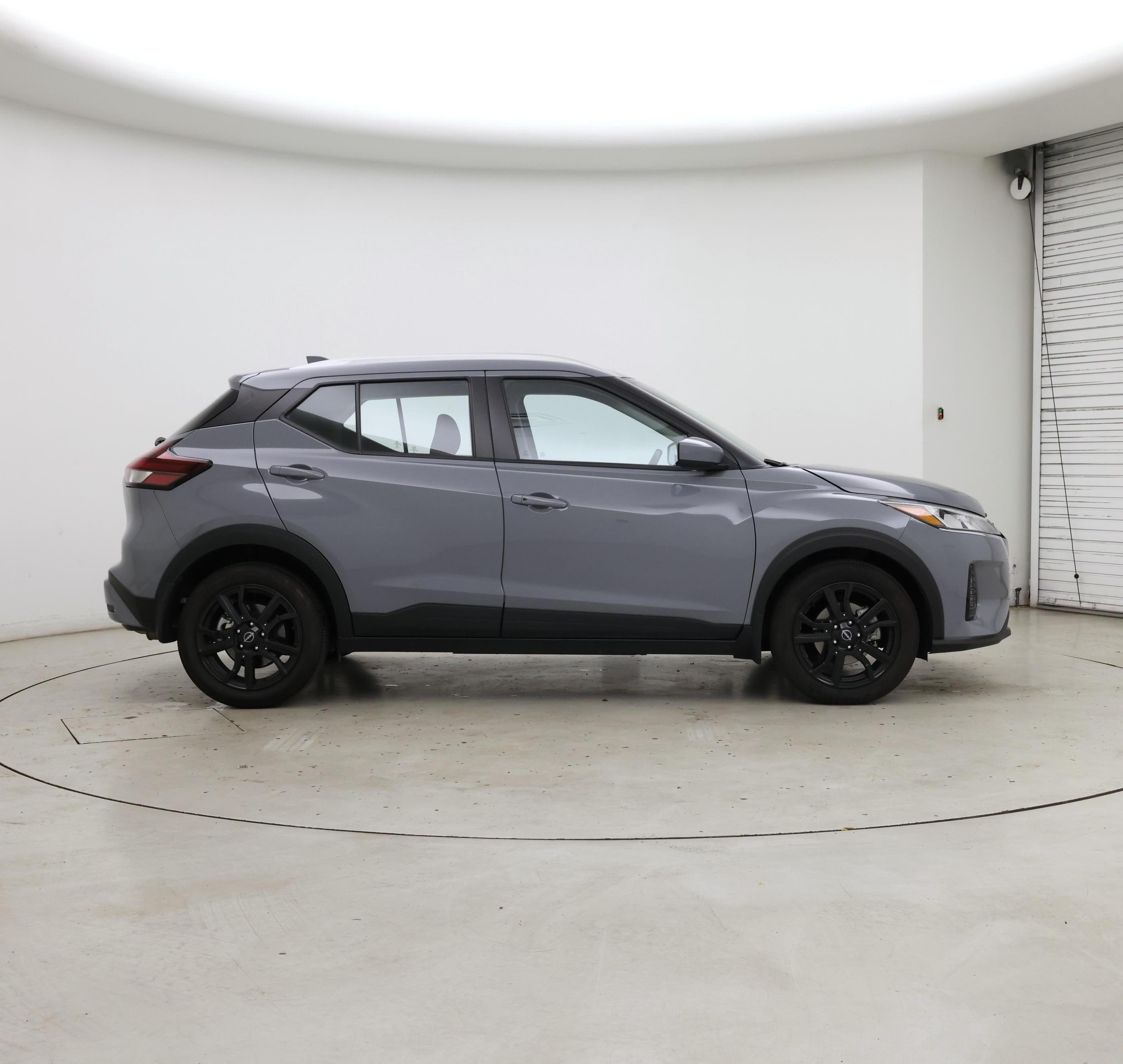 Thumbnail: 2023 Nissan Kicks - 7