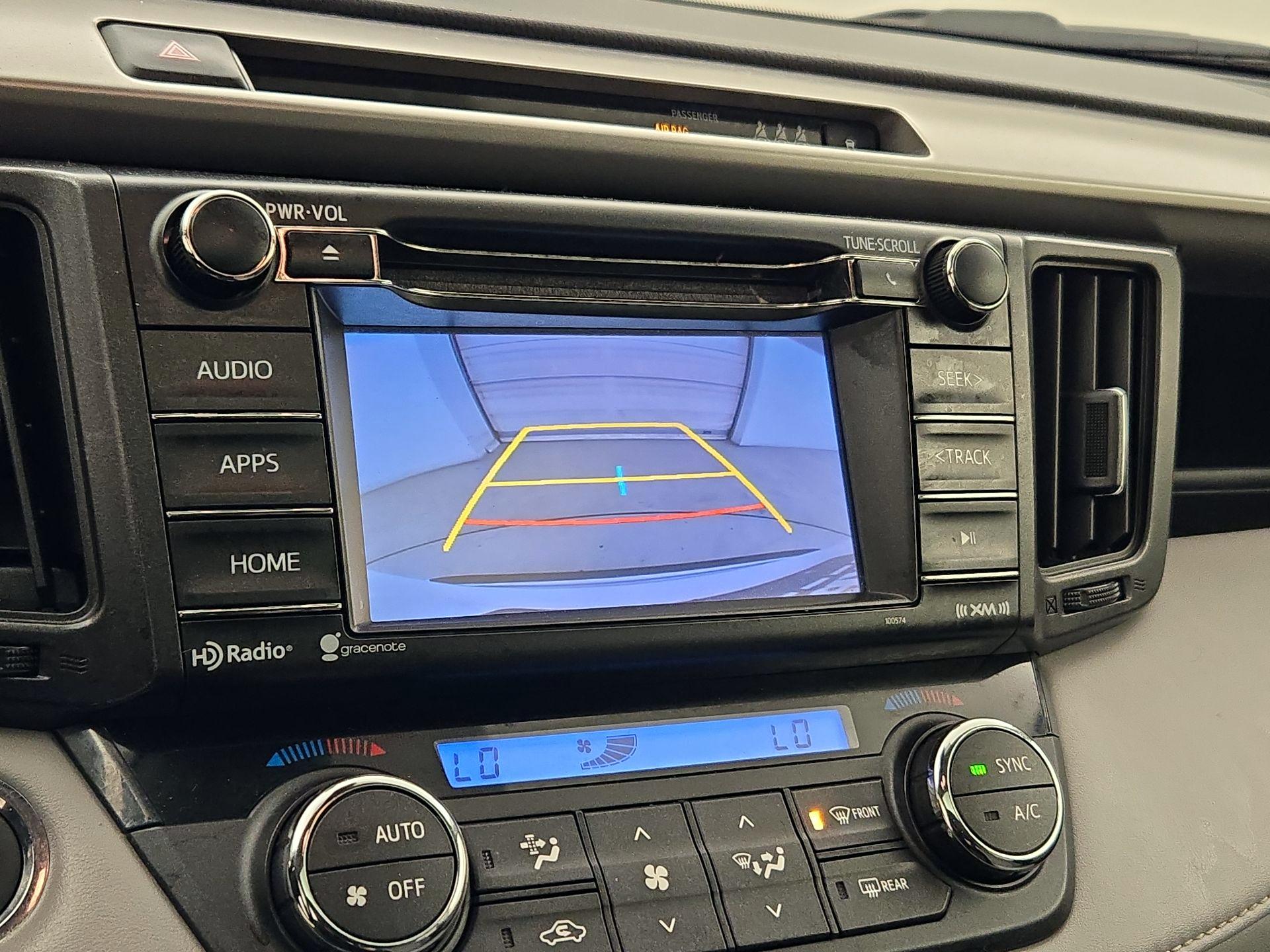 Thumbnail: 2018 Toyota RAV4 - 14