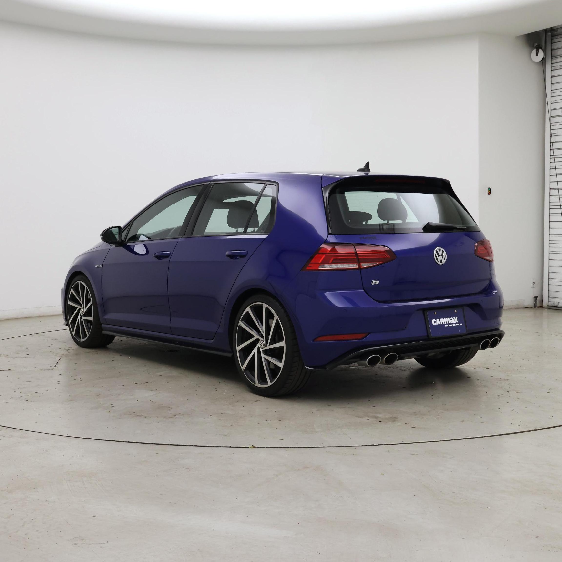Thumbnail: 2019 Volkswagen Golf - 2