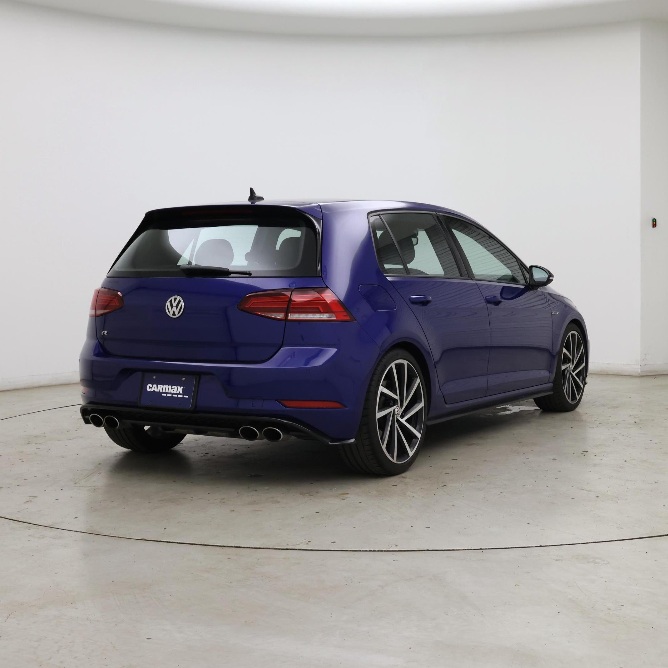 Thumbnail: 2019 Volkswagen Golf - 8