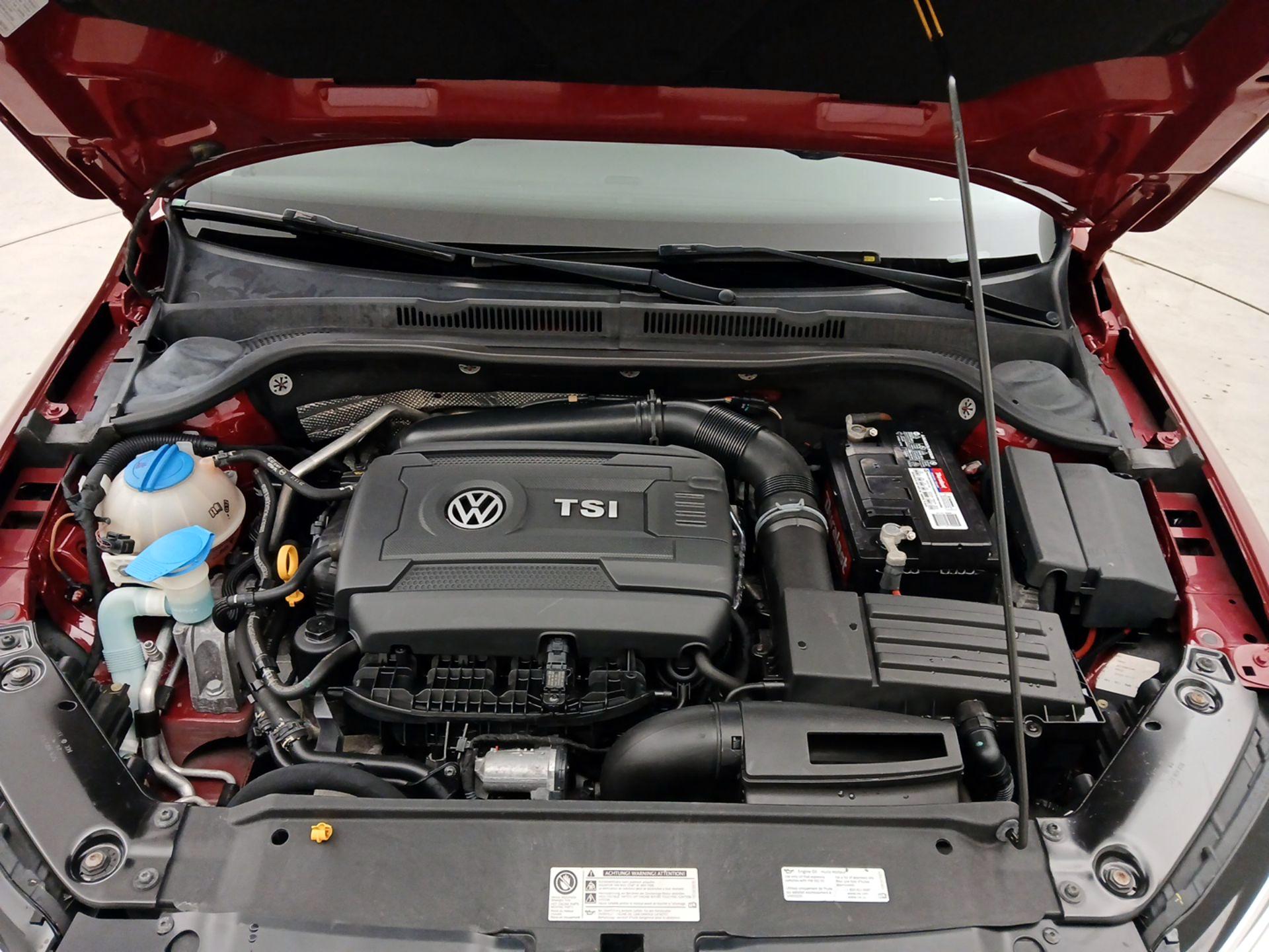 Thumbnail: 2016 Volkswagen Jetta - 20