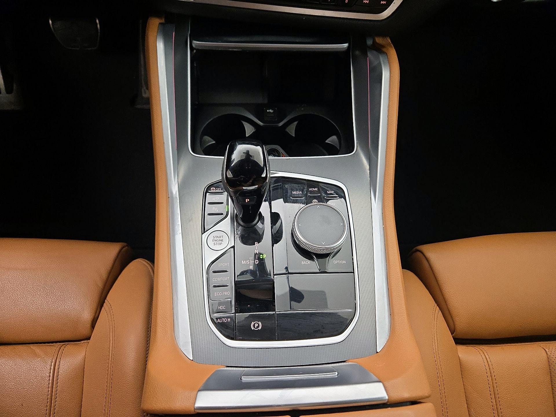 Thumbnail: 2022 BMW X6 - 16