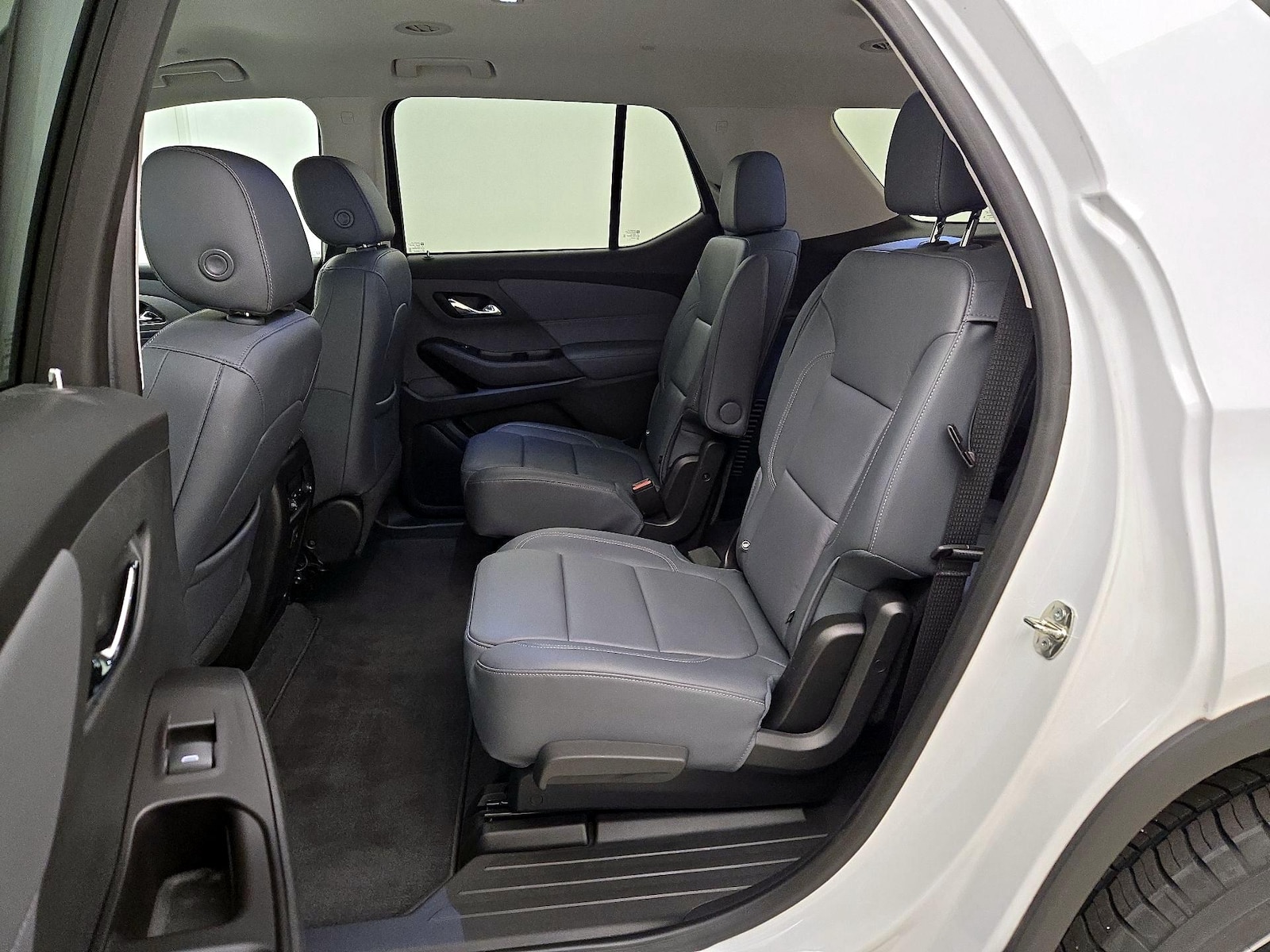 2020 Chevrolet Traverse 3LT - Photo 21
