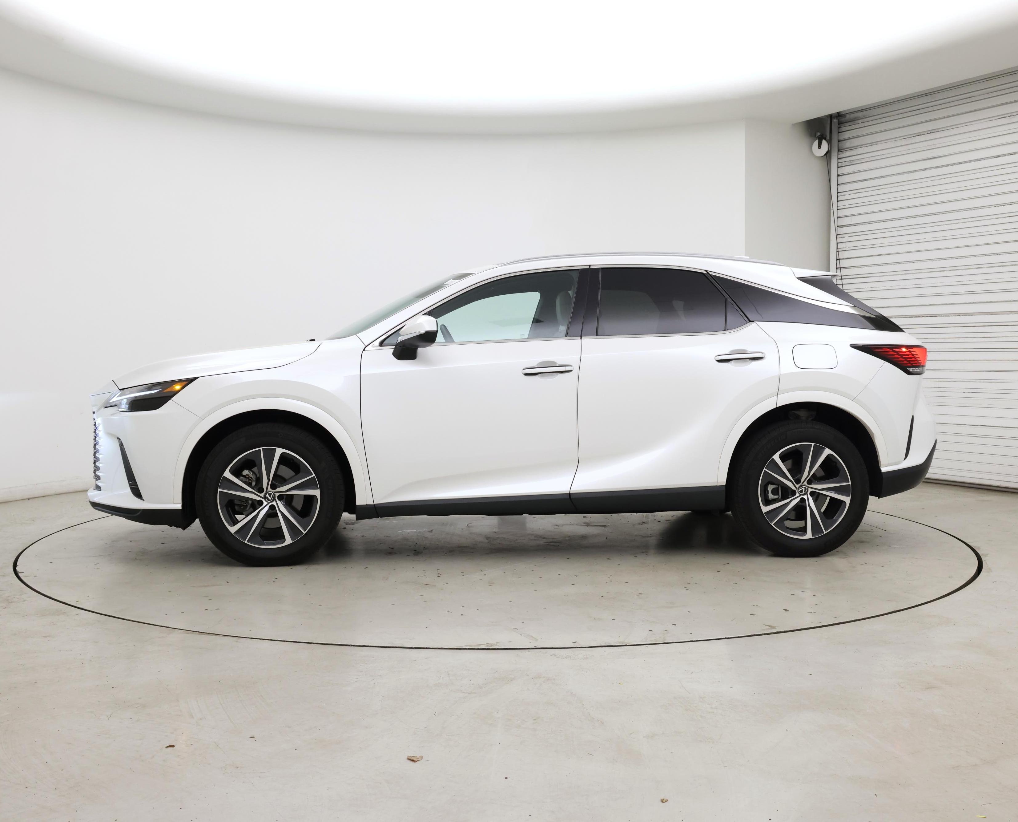 Thumbnail: 2023 Lexus RX - 3