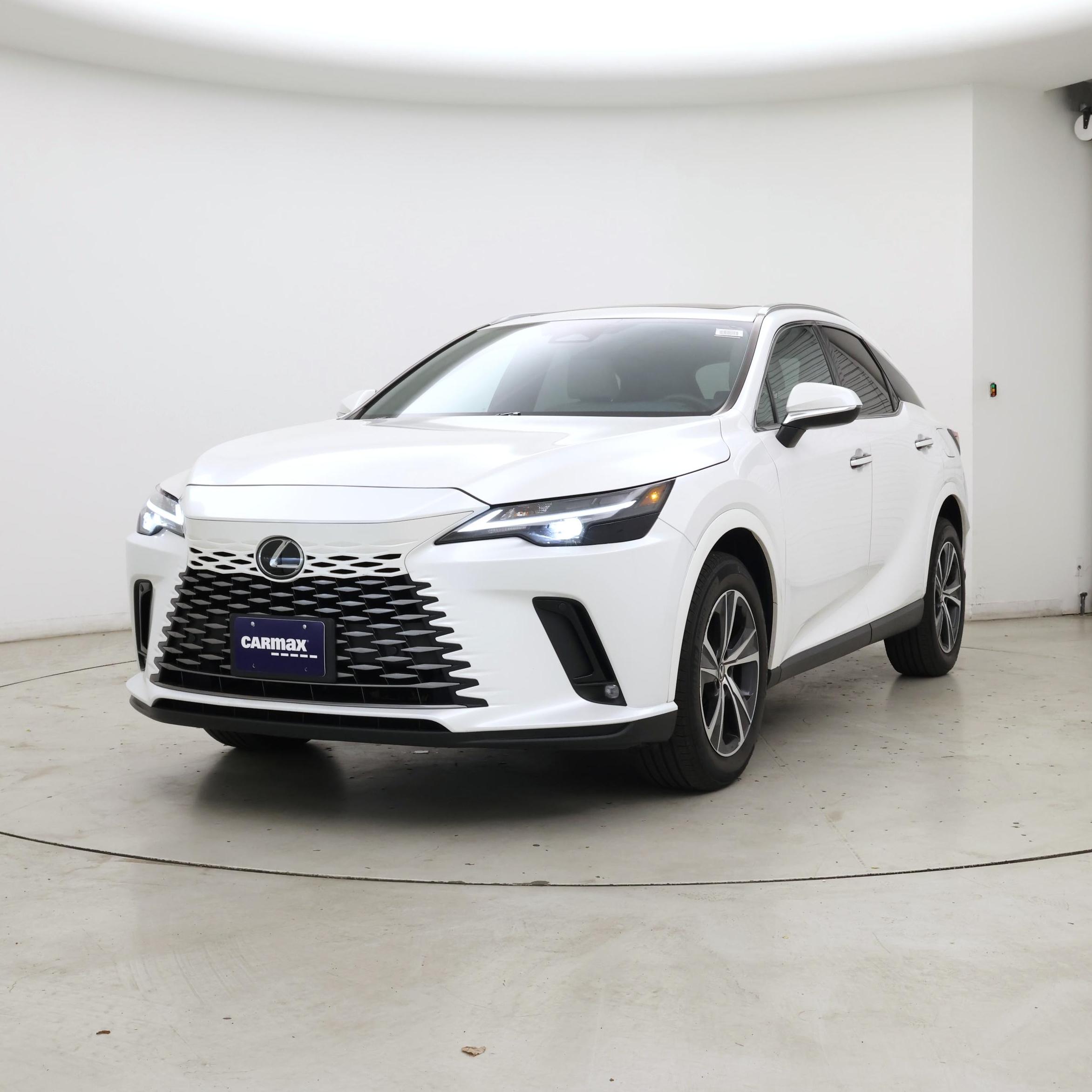 Thumbnail: 2023 Lexus RX - 4