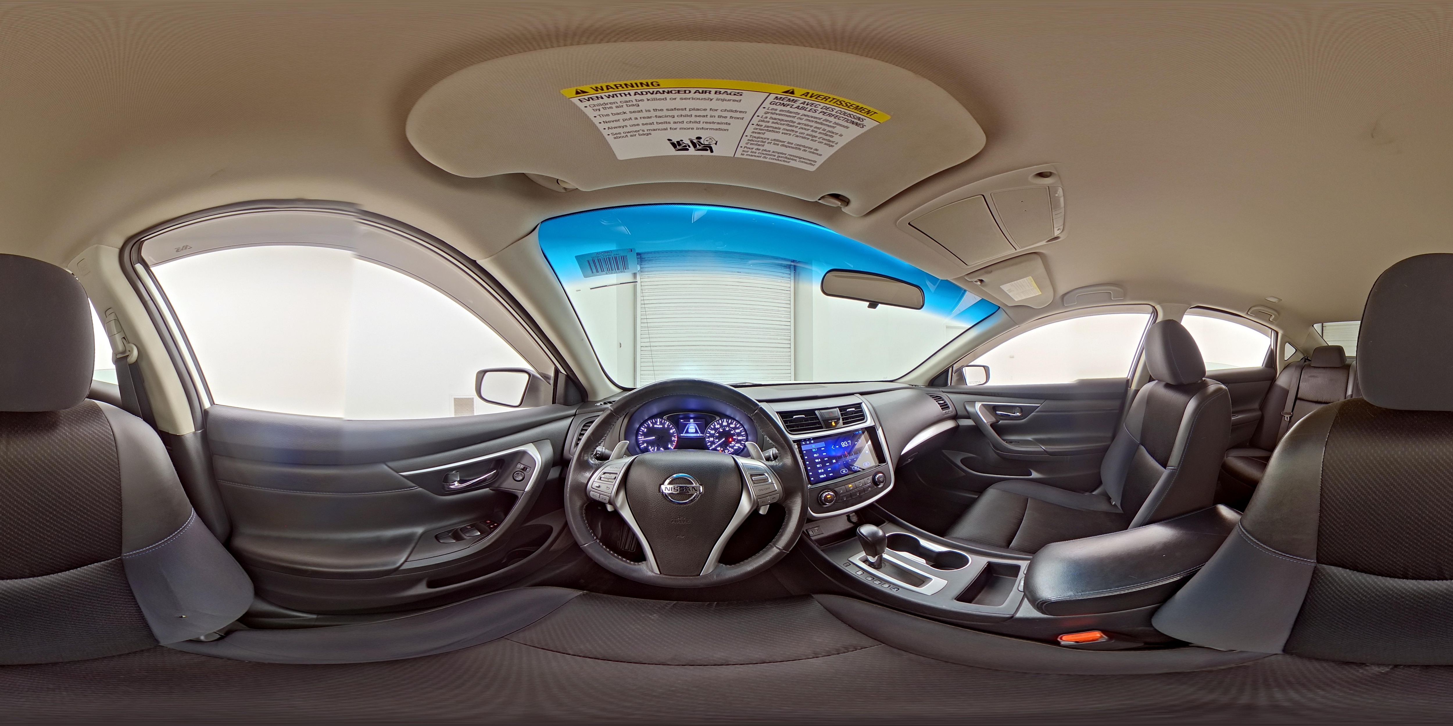 2017 Nissan Altima SR - Photo 24