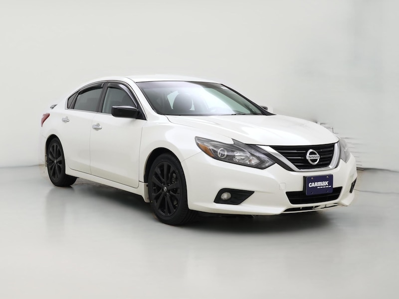 2017 Nissan Altima SR