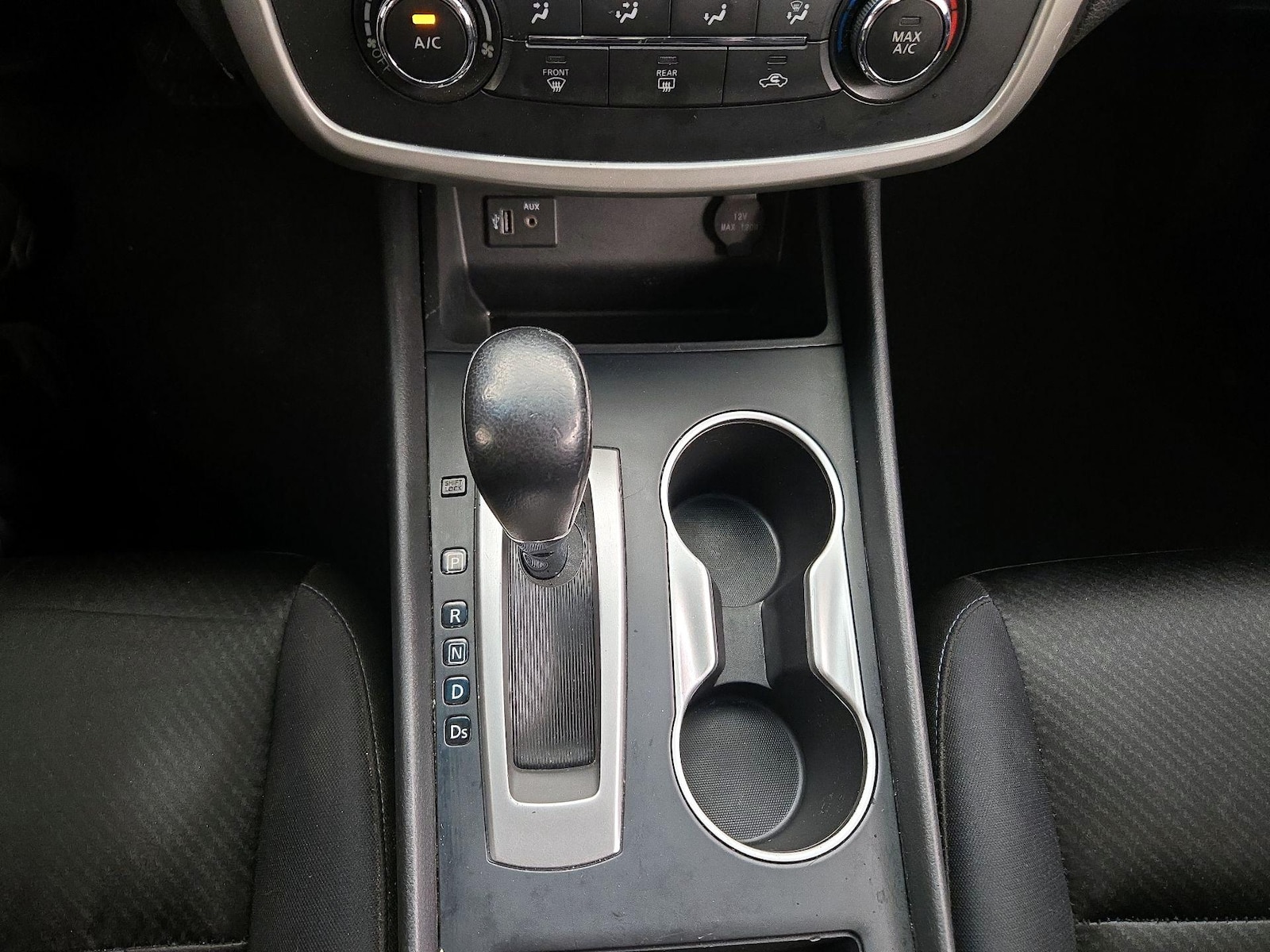 2017 Nissan Altima SR - Photo 17