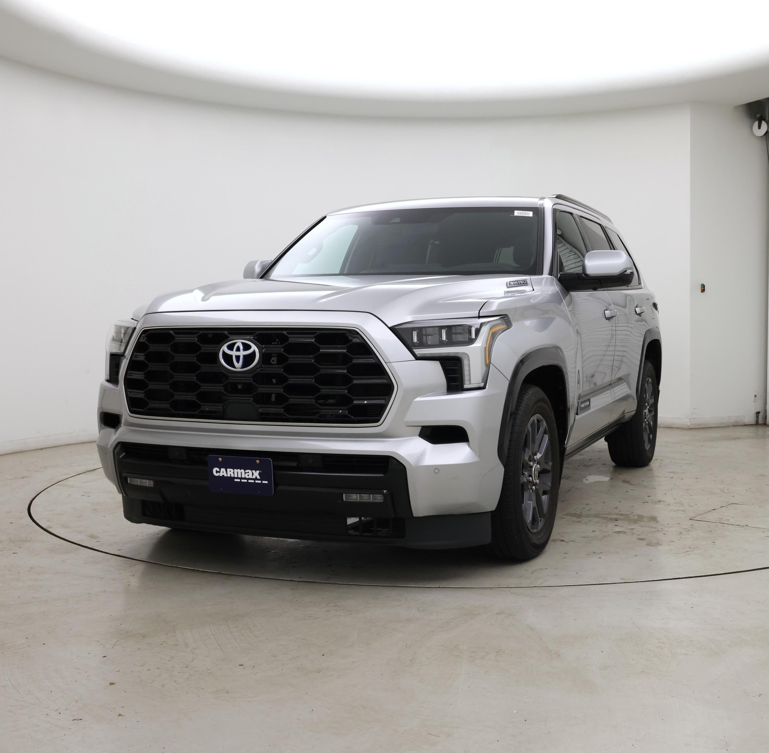 Thumbnail: 2023 Toyota Sequoia - 4