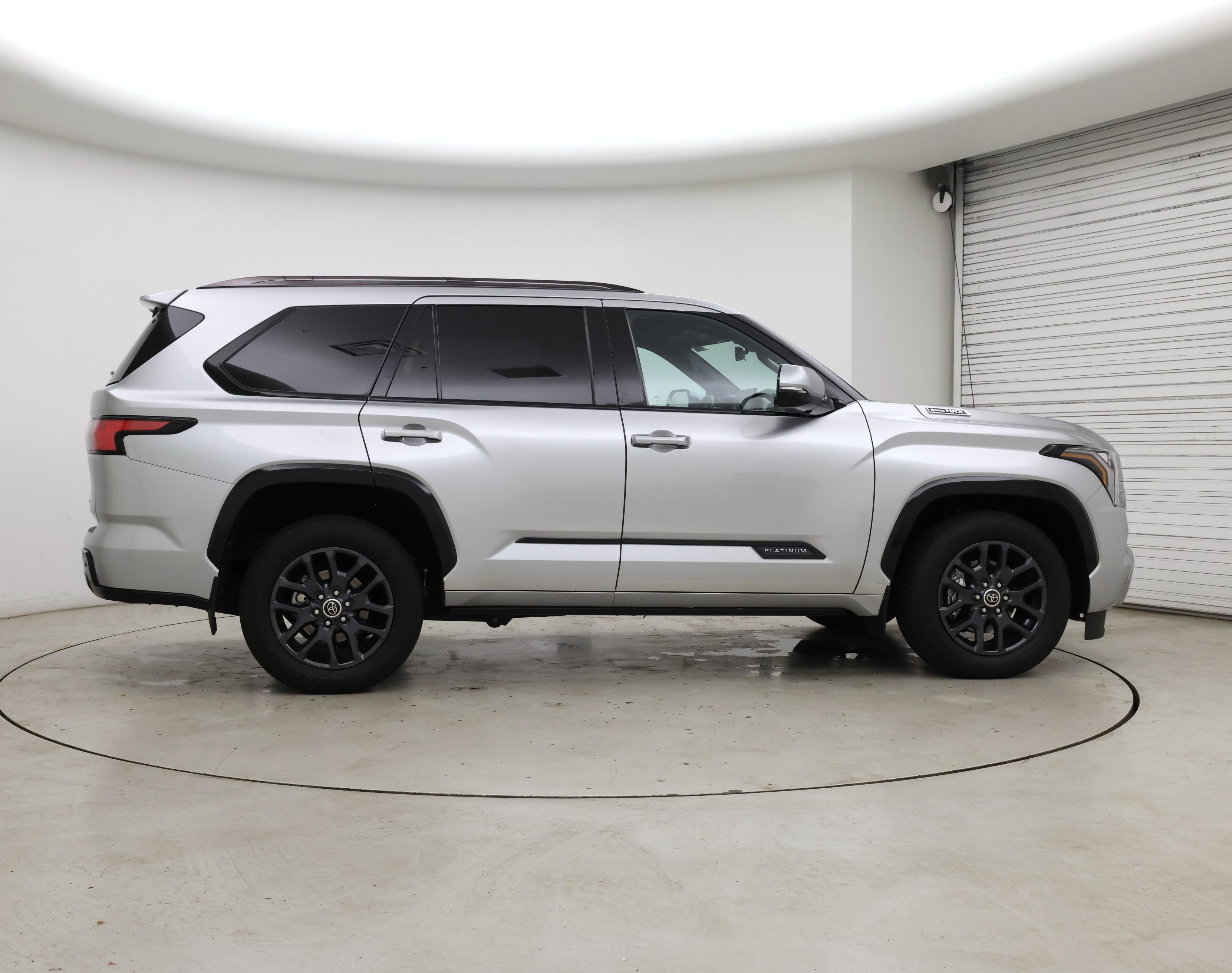 Thumbnail: 2023 Toyota Sequoia - 7