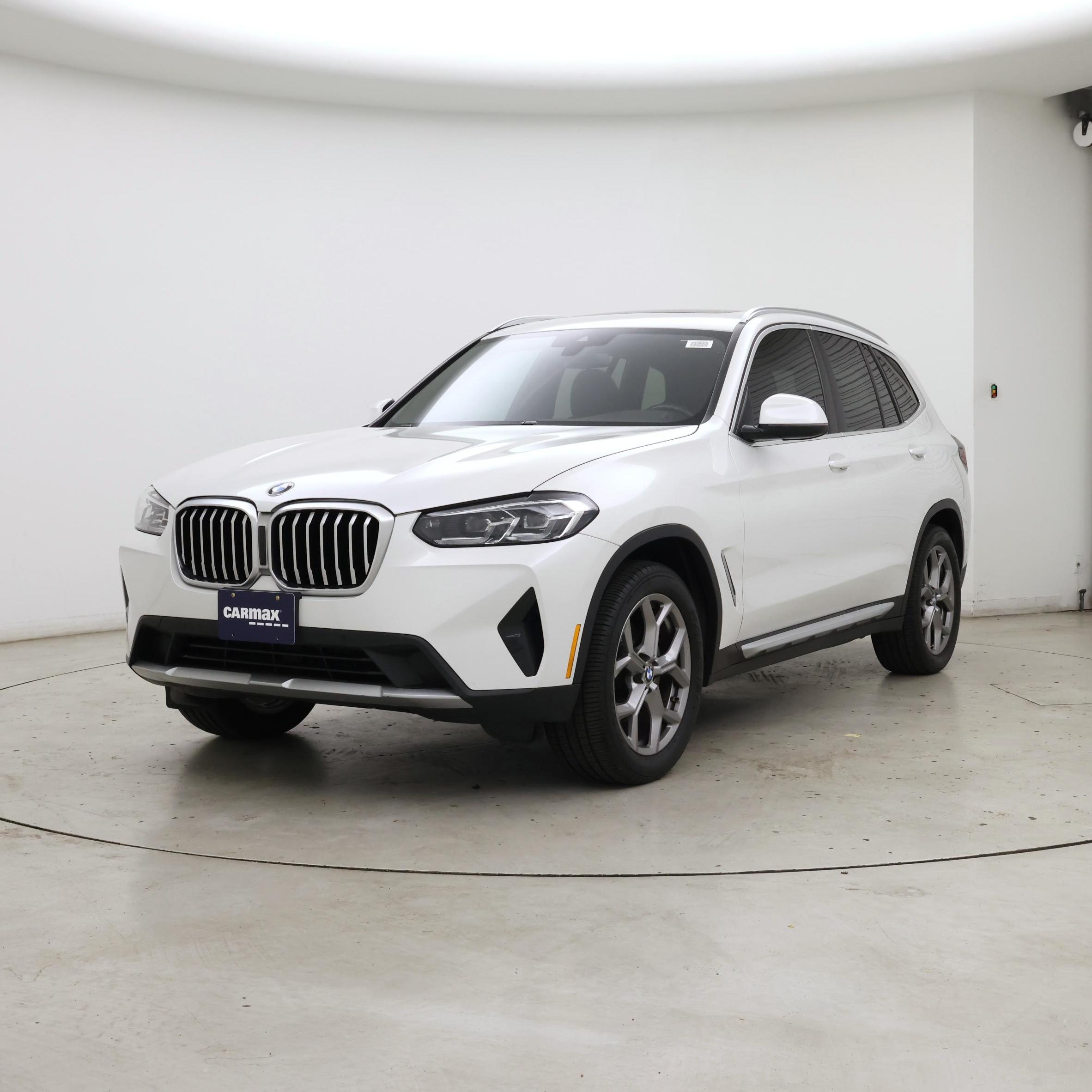 Thumbnail: 2023 BMW X3 - 4