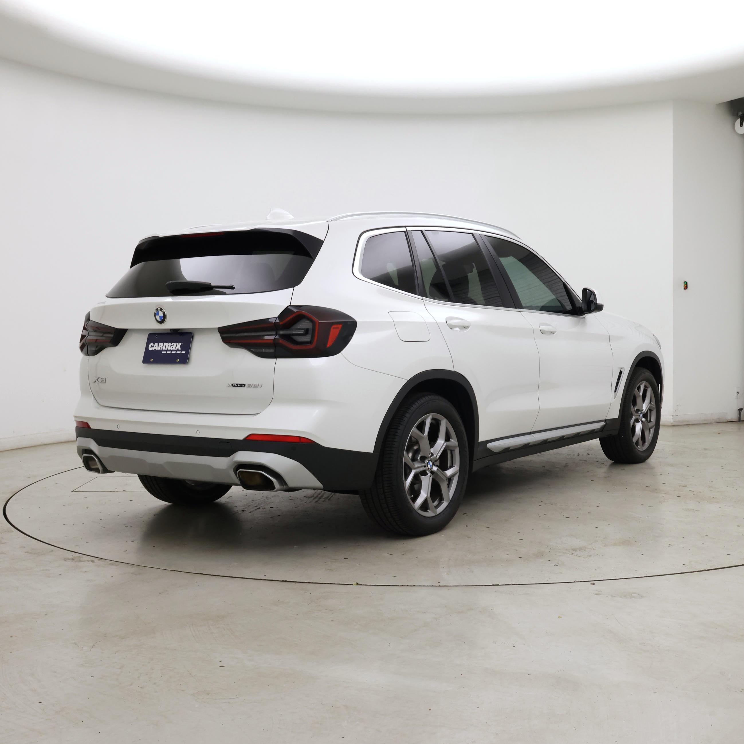 Thumbnail: 2023 BMW X3 - 8