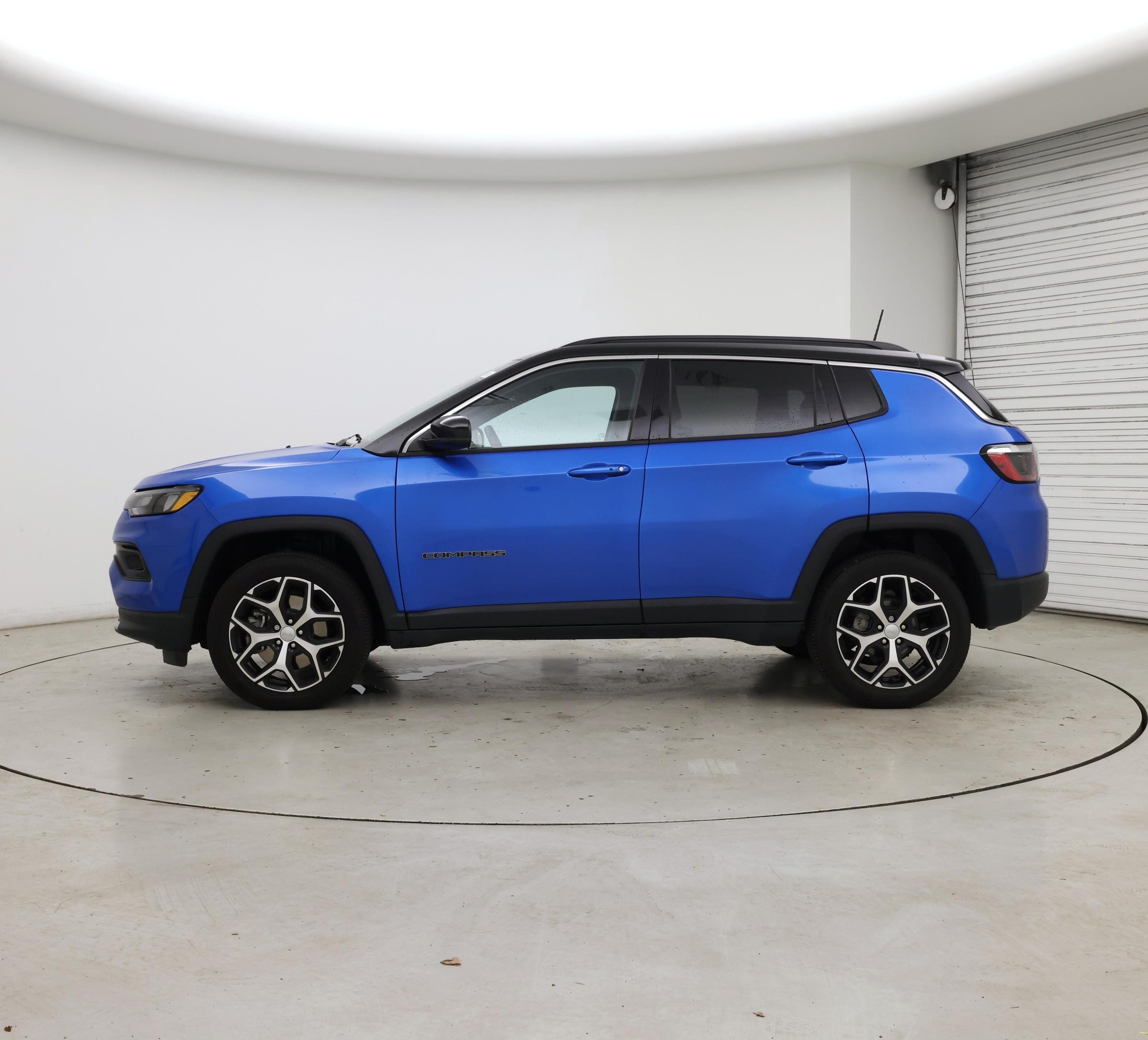 Thumbnail: 2024 Jeep Compass - 3