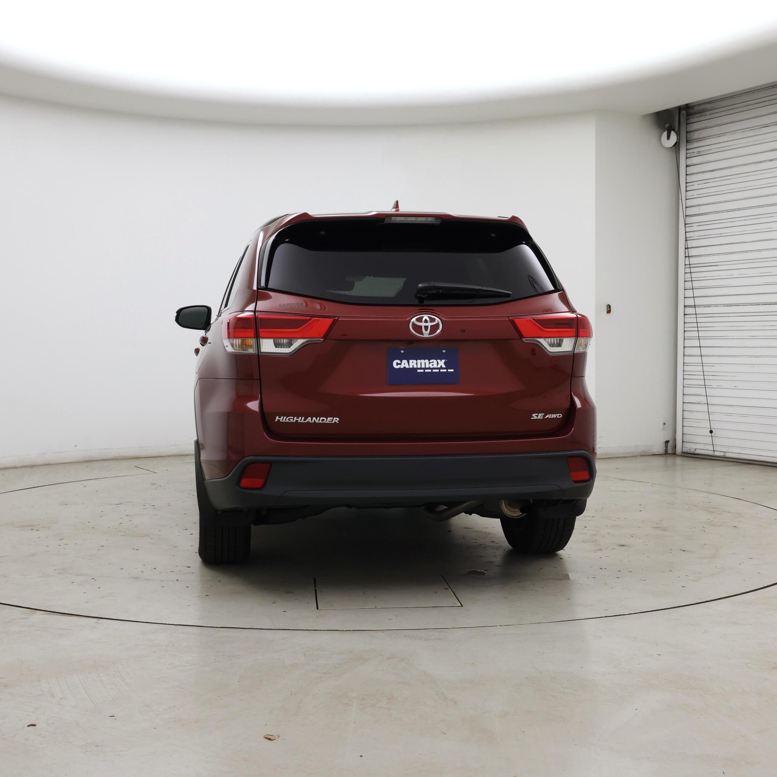 Thumbnail: 2017 Toyota Highlander - 6