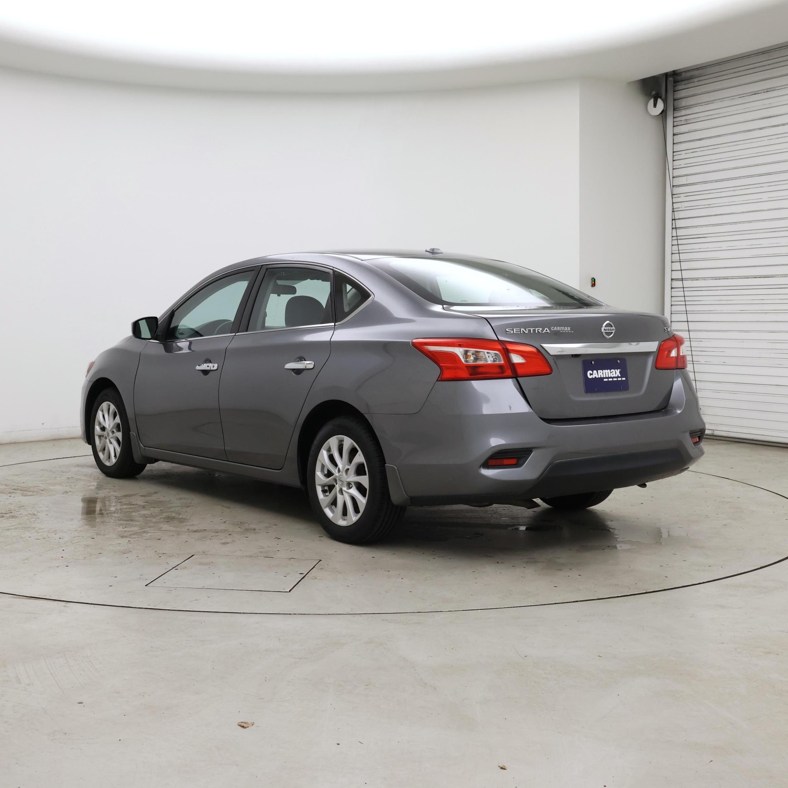 Thumbnail: 2018 Nissan Sentra - 2
