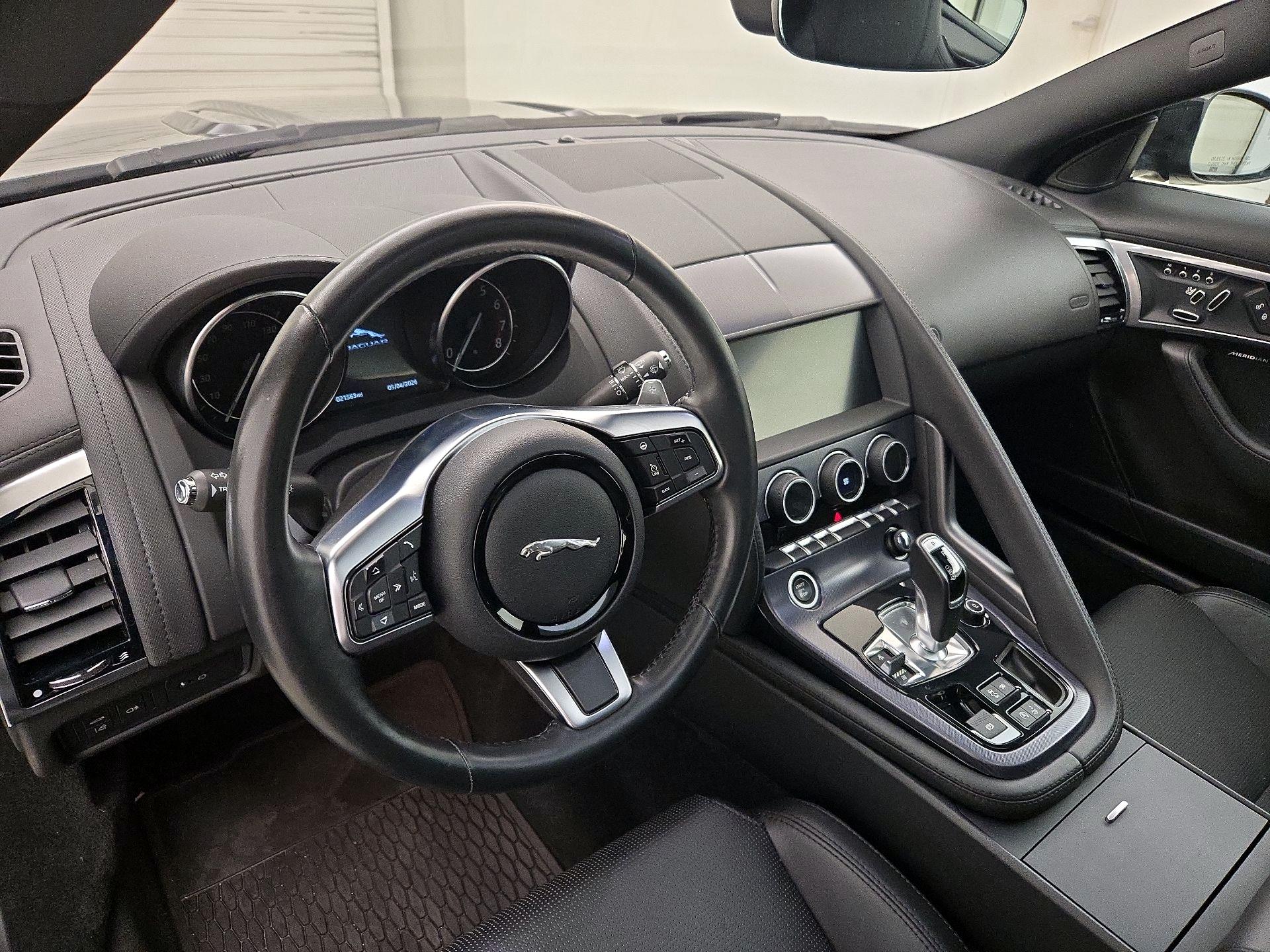 Thumbnail: 2020 Jaguar F-Type - 9