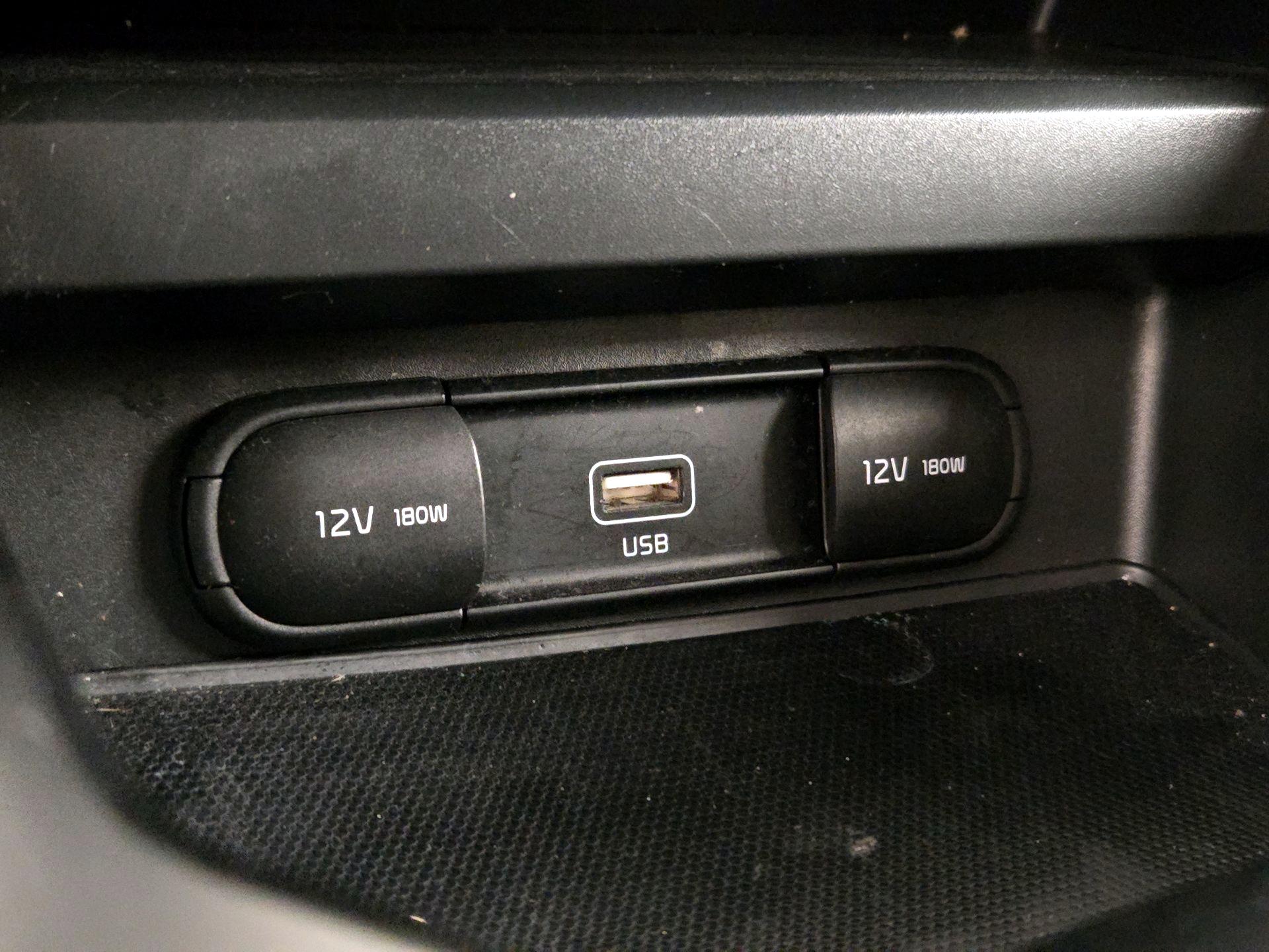 Thumbnail: 2021 Kia Soul - 18