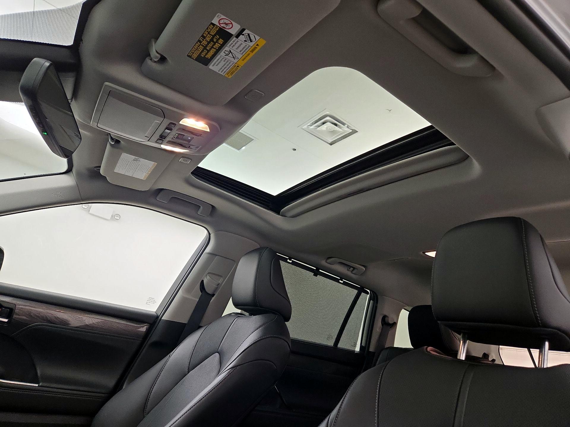 Thumbnail: 2025 Toyota Highlander - 19