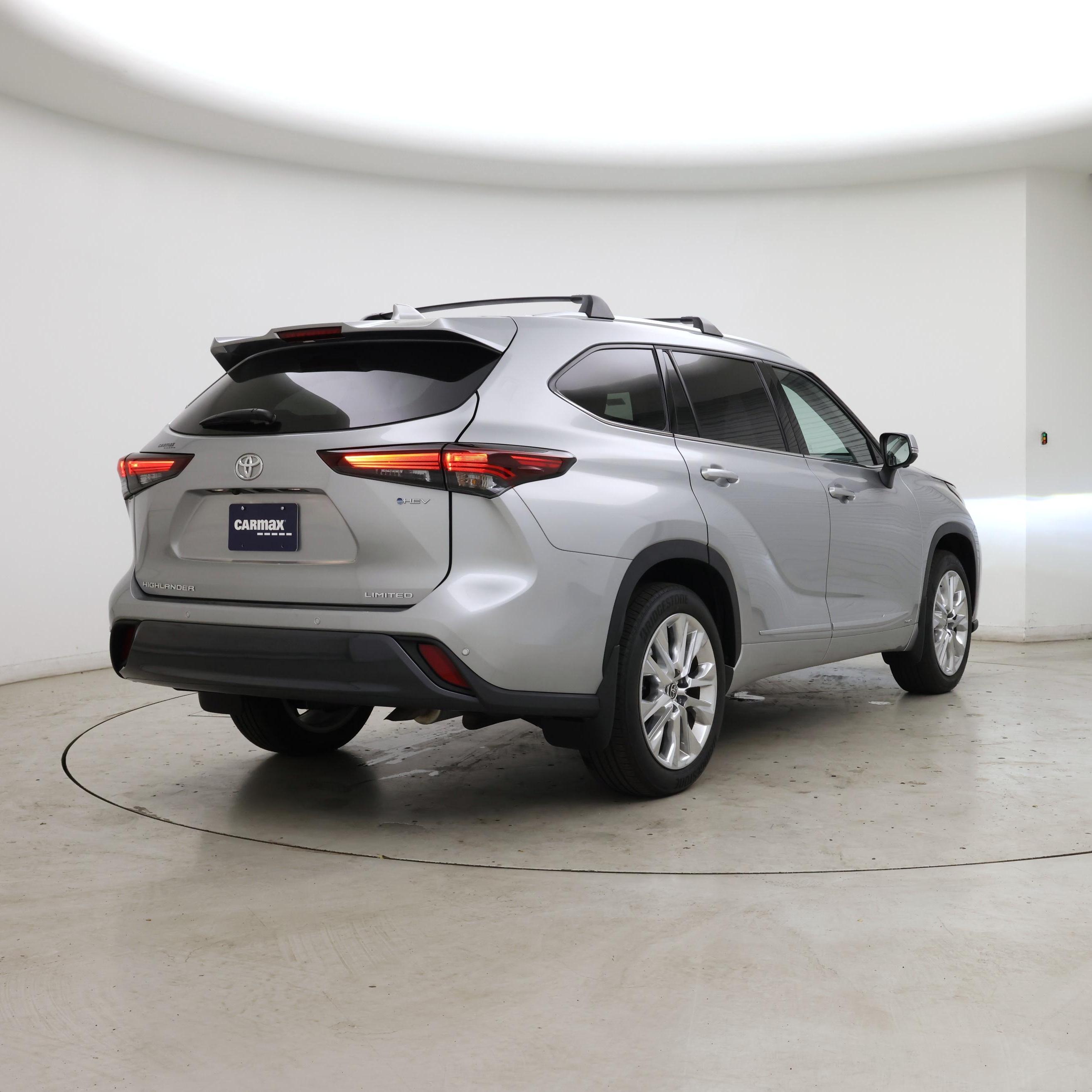 Thumbnail: 2025 Toyota Highlander - 8
