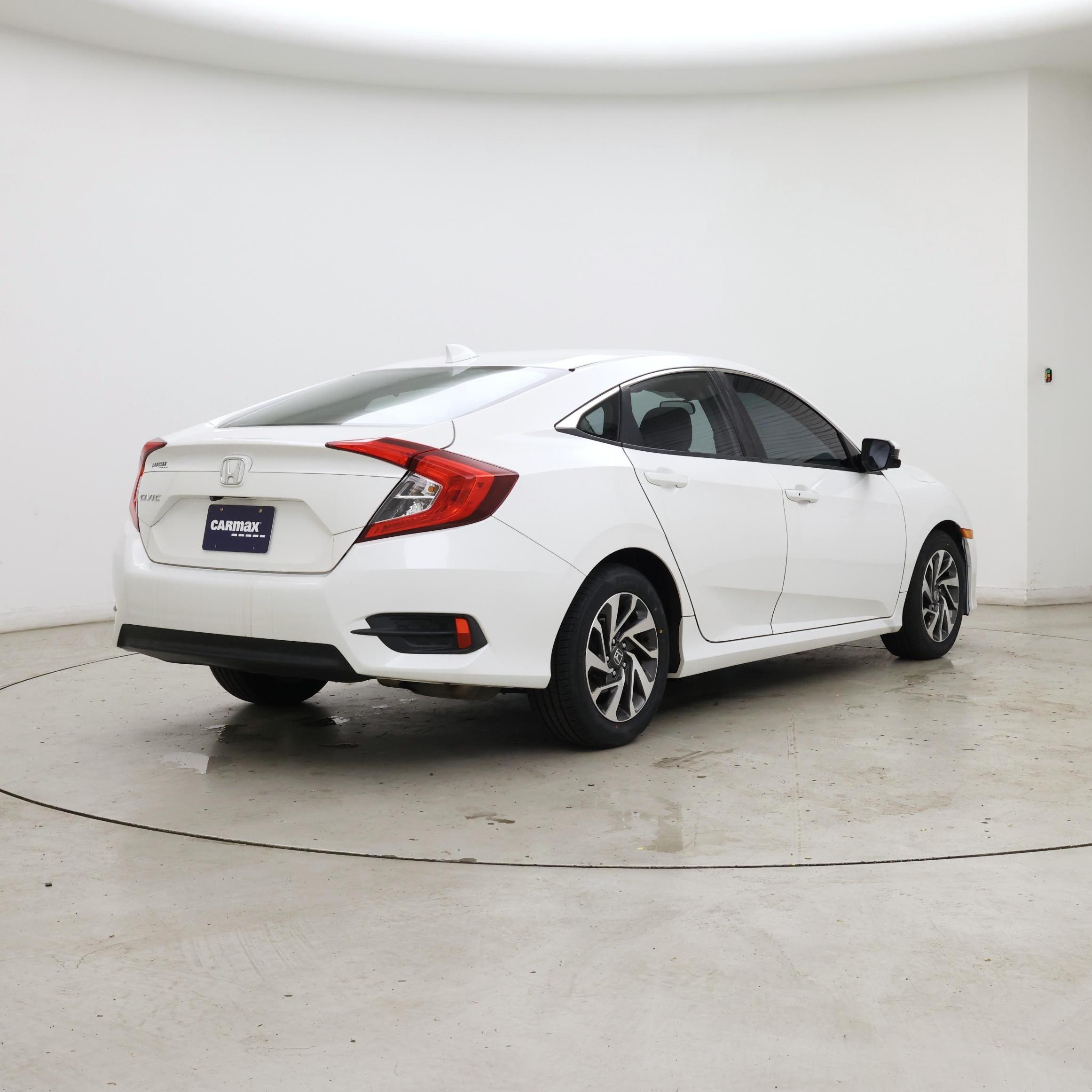 Thumbnail: 2017 Honda Civic - 8