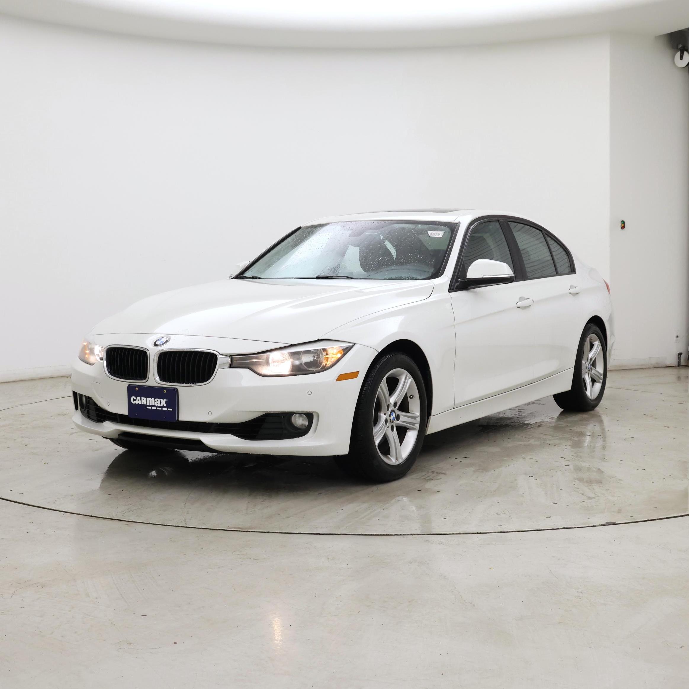 Thumbnail: 2015 BMW 3 Series - 4