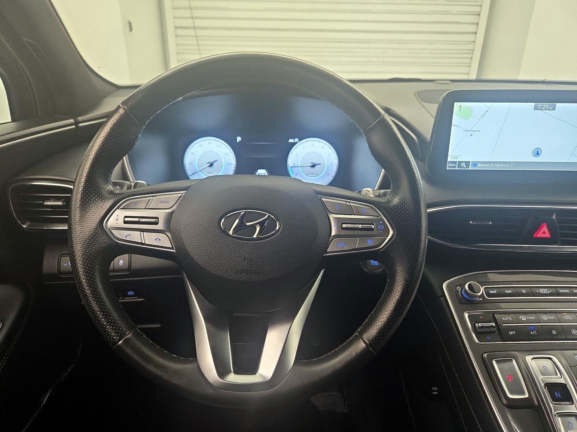 Thumbnail: 2021 Hyundai Santa Fe - 10