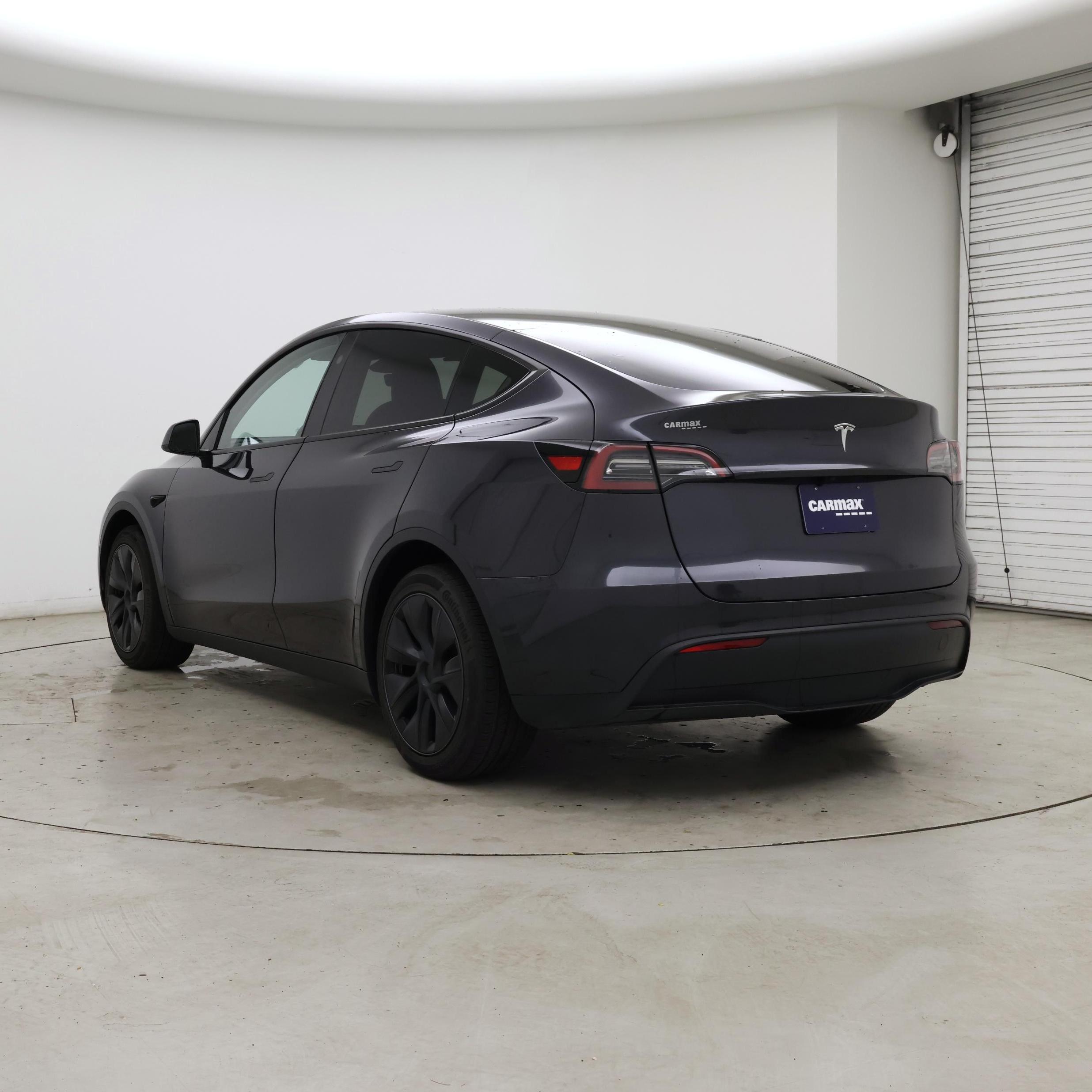 Thumbnail: 2025 Tesla Model Y - 2