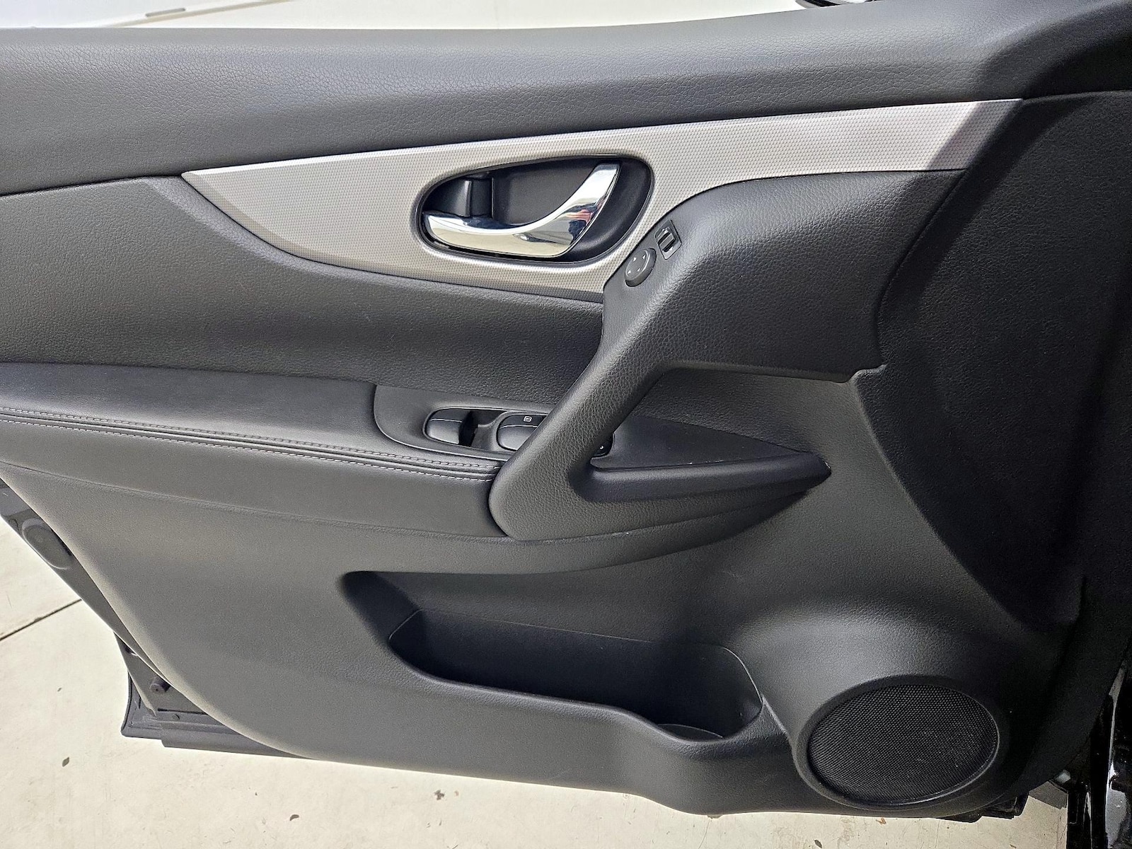2020 Nissan Rogue Sport SL - Photo 13