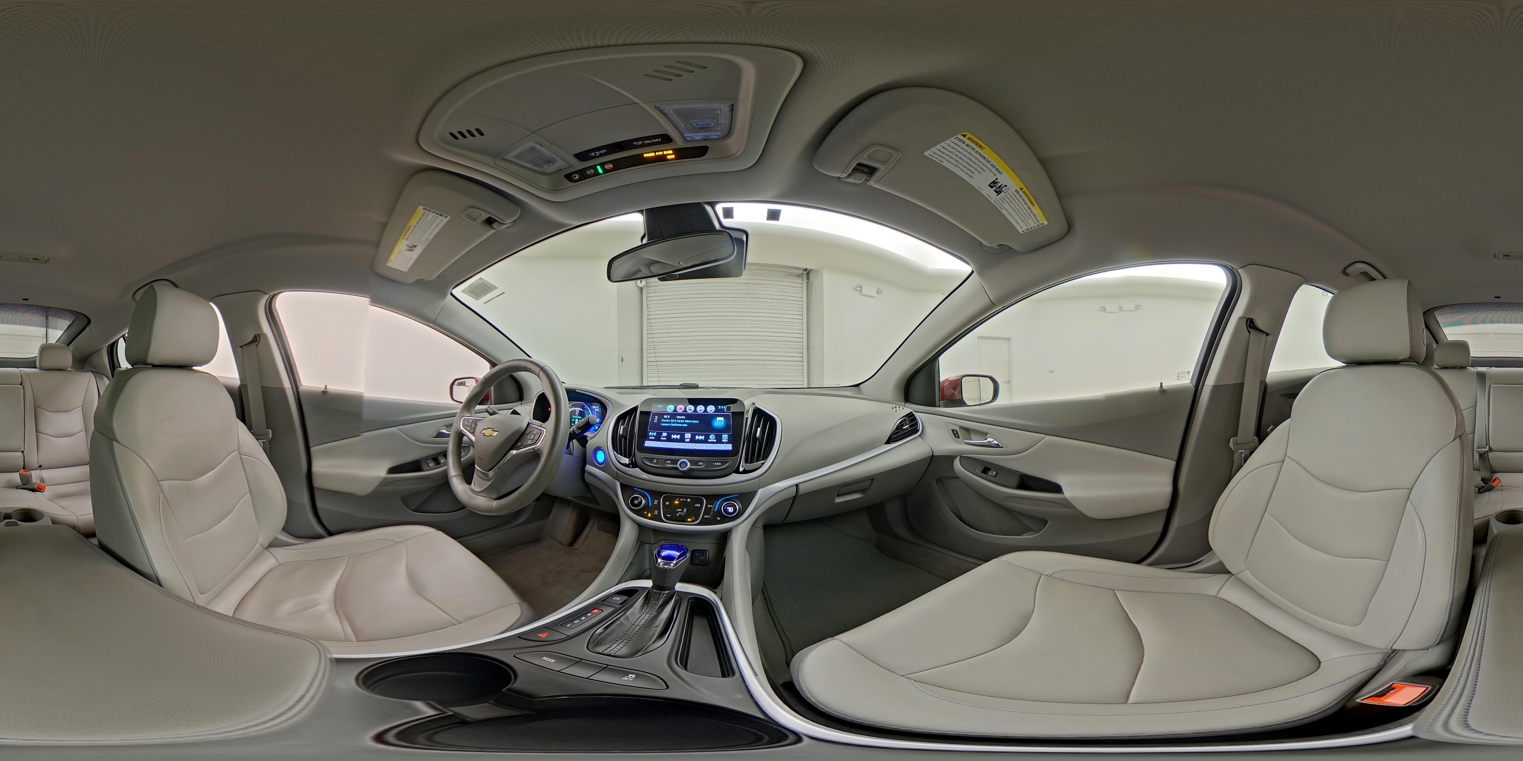 2017 Chevrolet Volt LT - Photo 25
