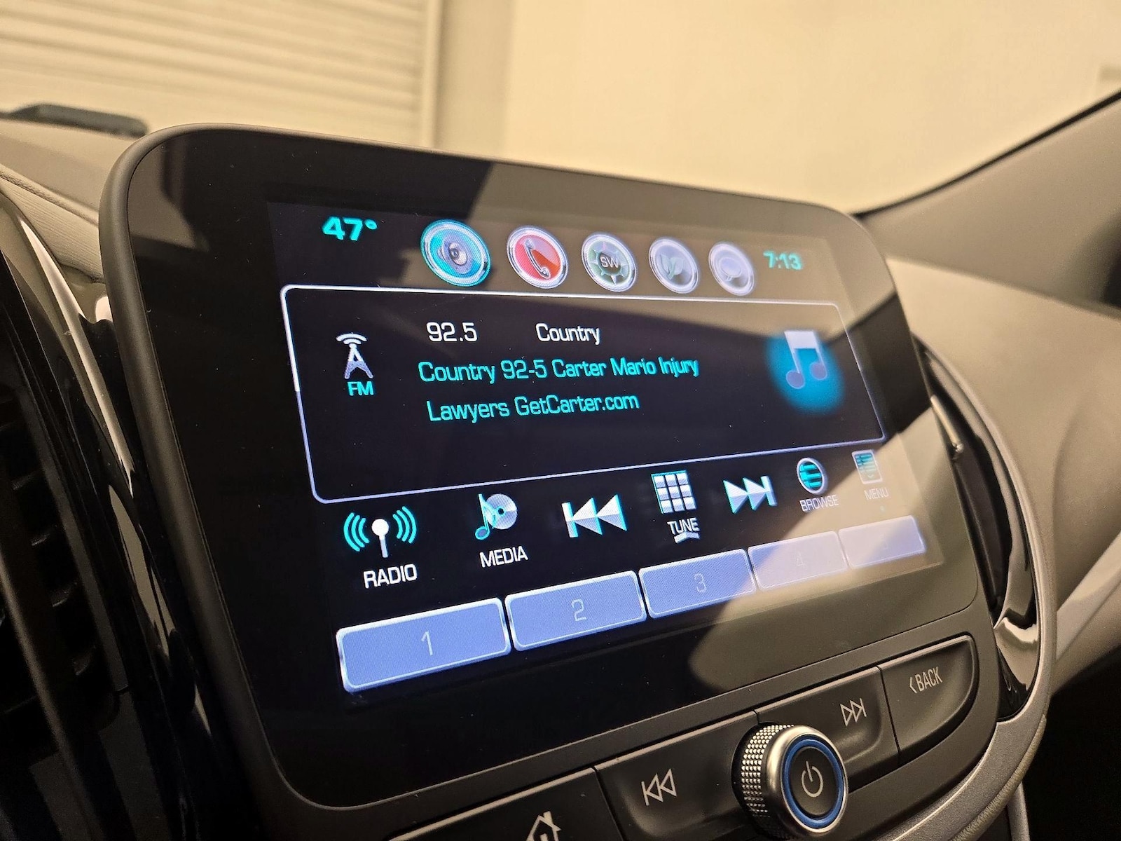 2017 Chevrolet Volt LT - Photo 16