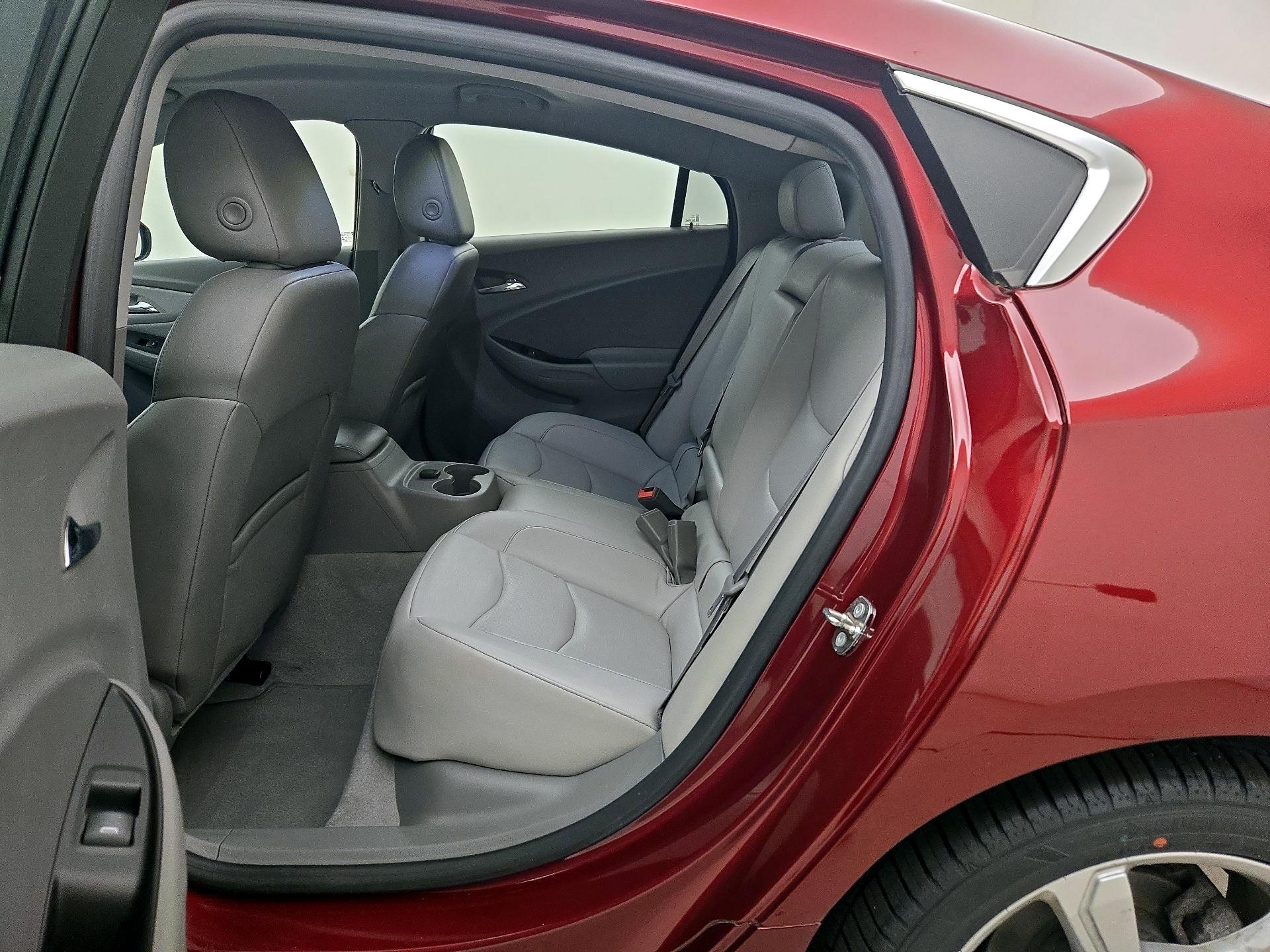 Thumbnail: 2017 Chevrolet Volt - 19