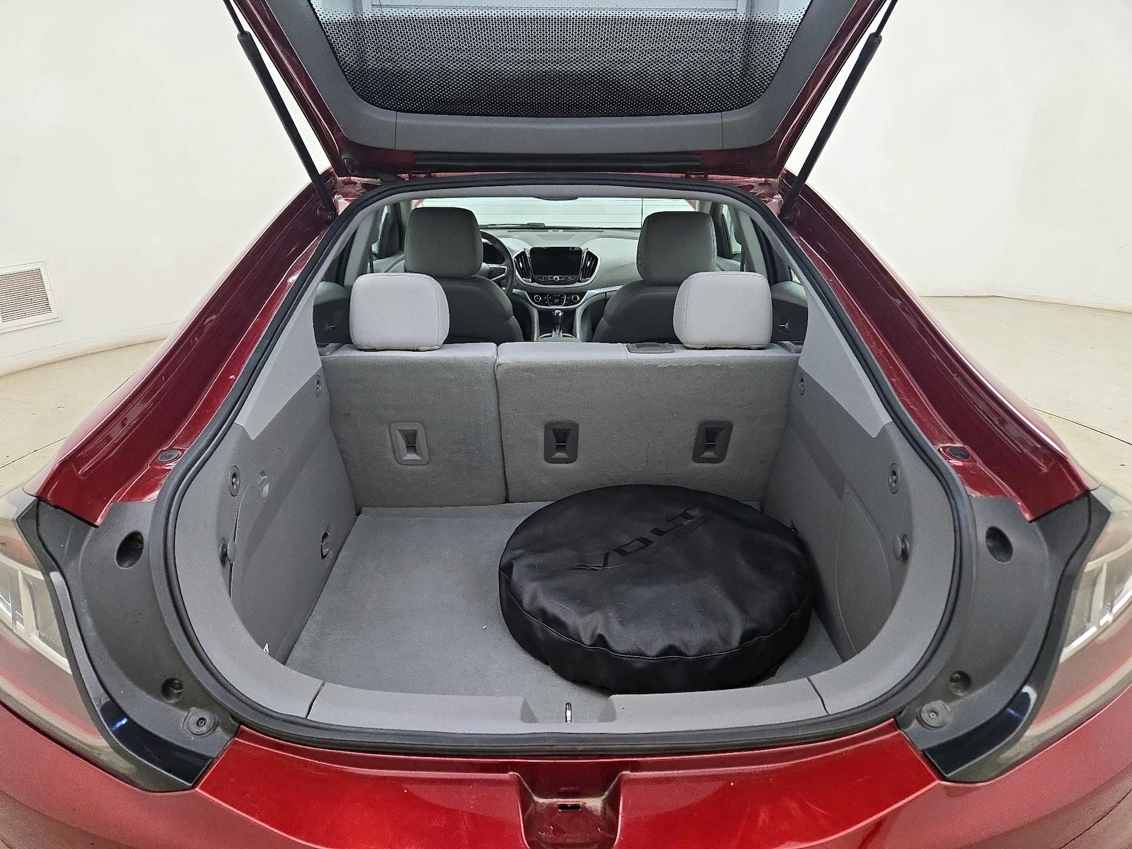2017 Chevrolet Volt LT - Photo 21