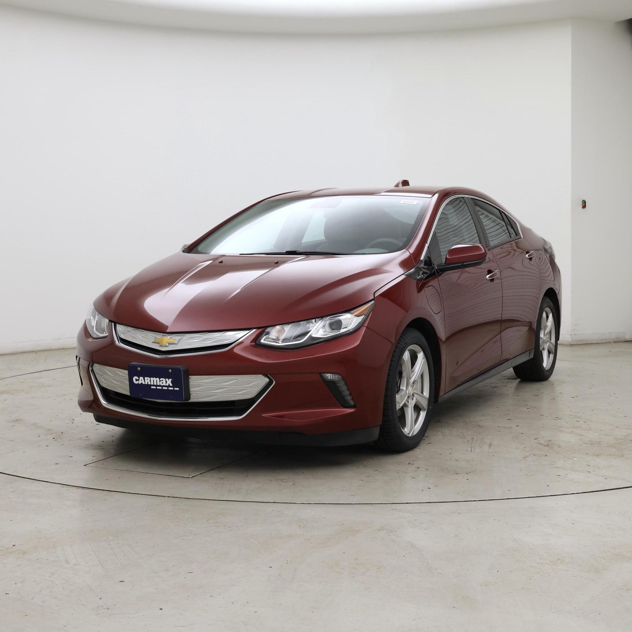 Thumbnail: 2017 Chevrolet Volt - 4