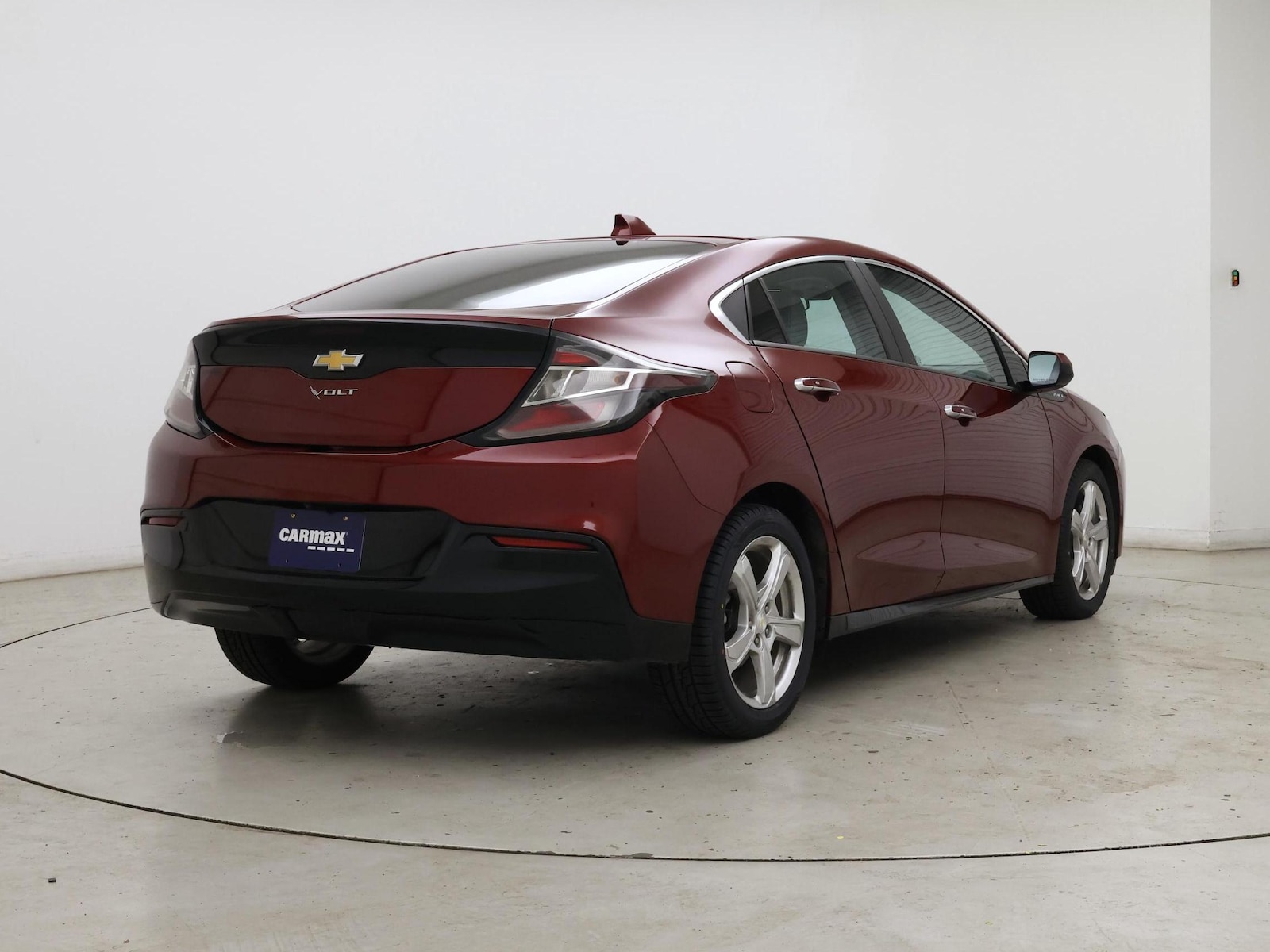 2017 Chevrolet Volt LT - Photo 9